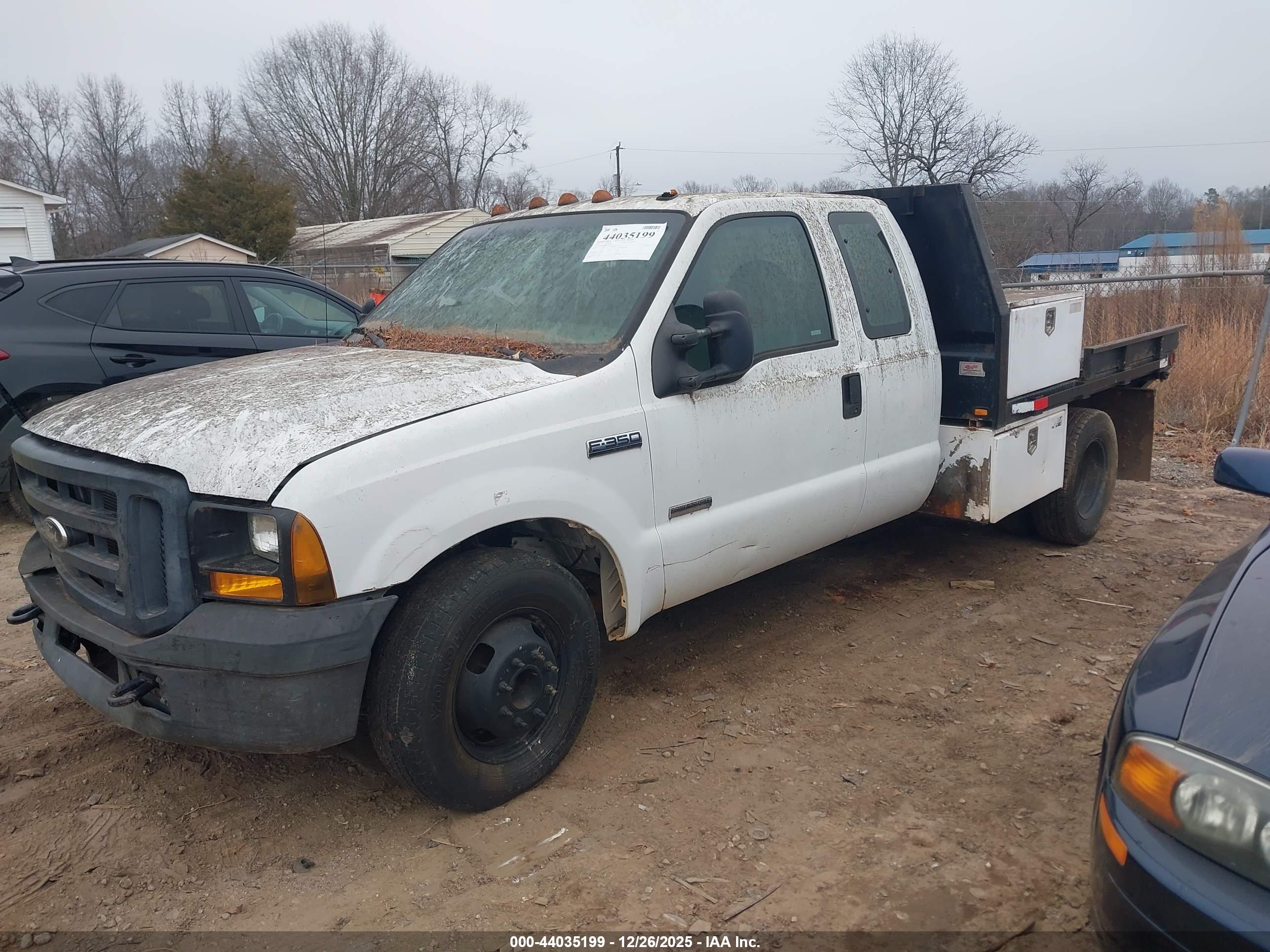 FORD F-350 image 2