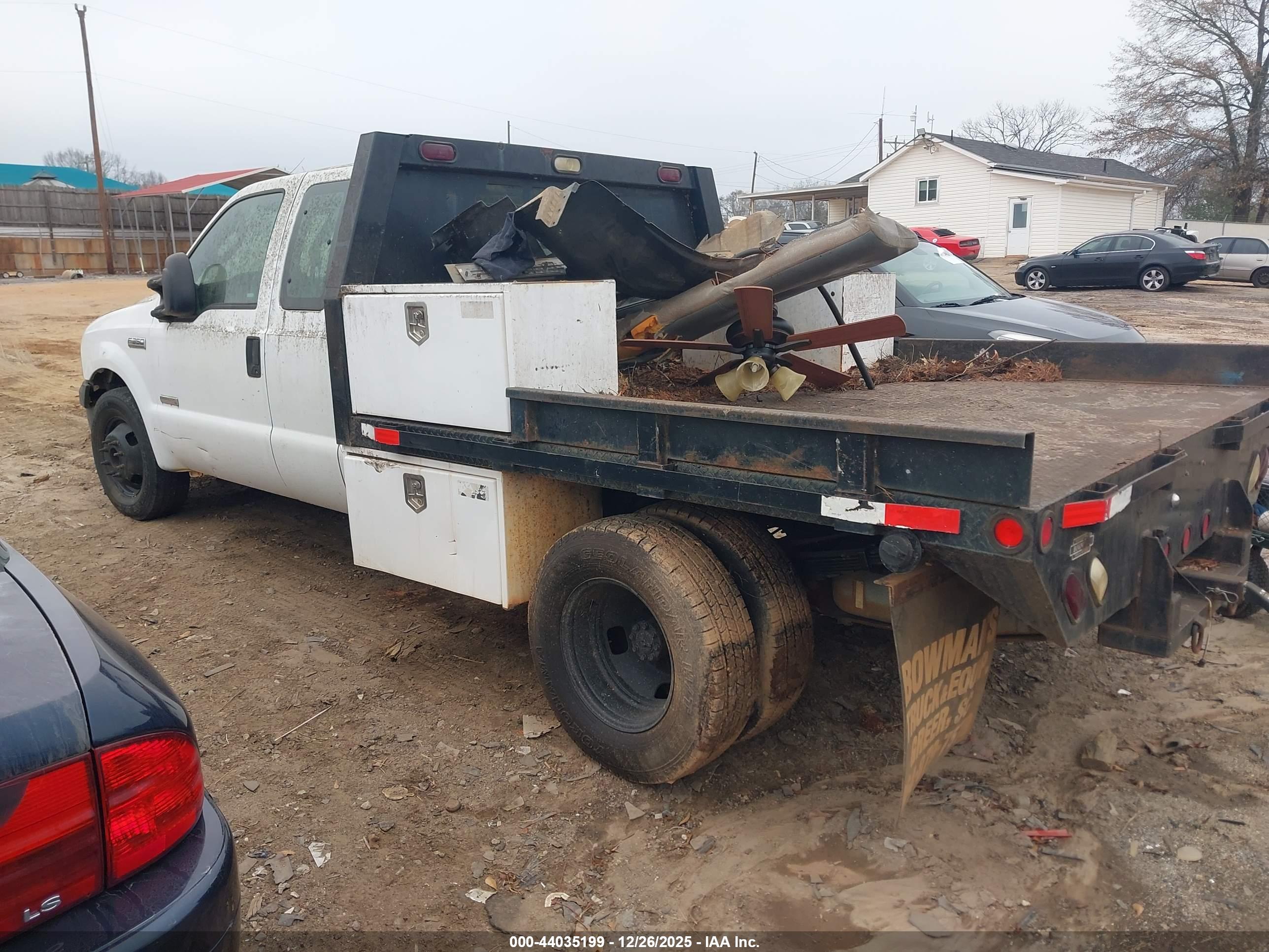 FORD F-350 image 3