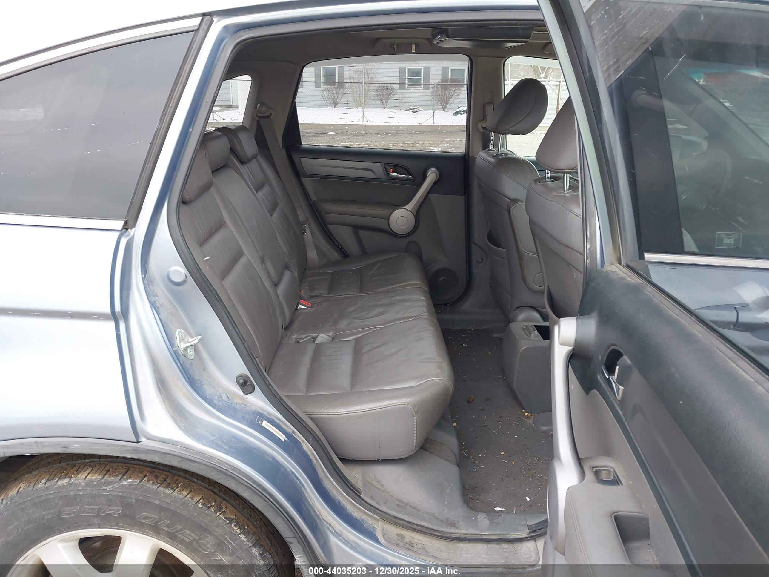 HONDA CR-V image 8