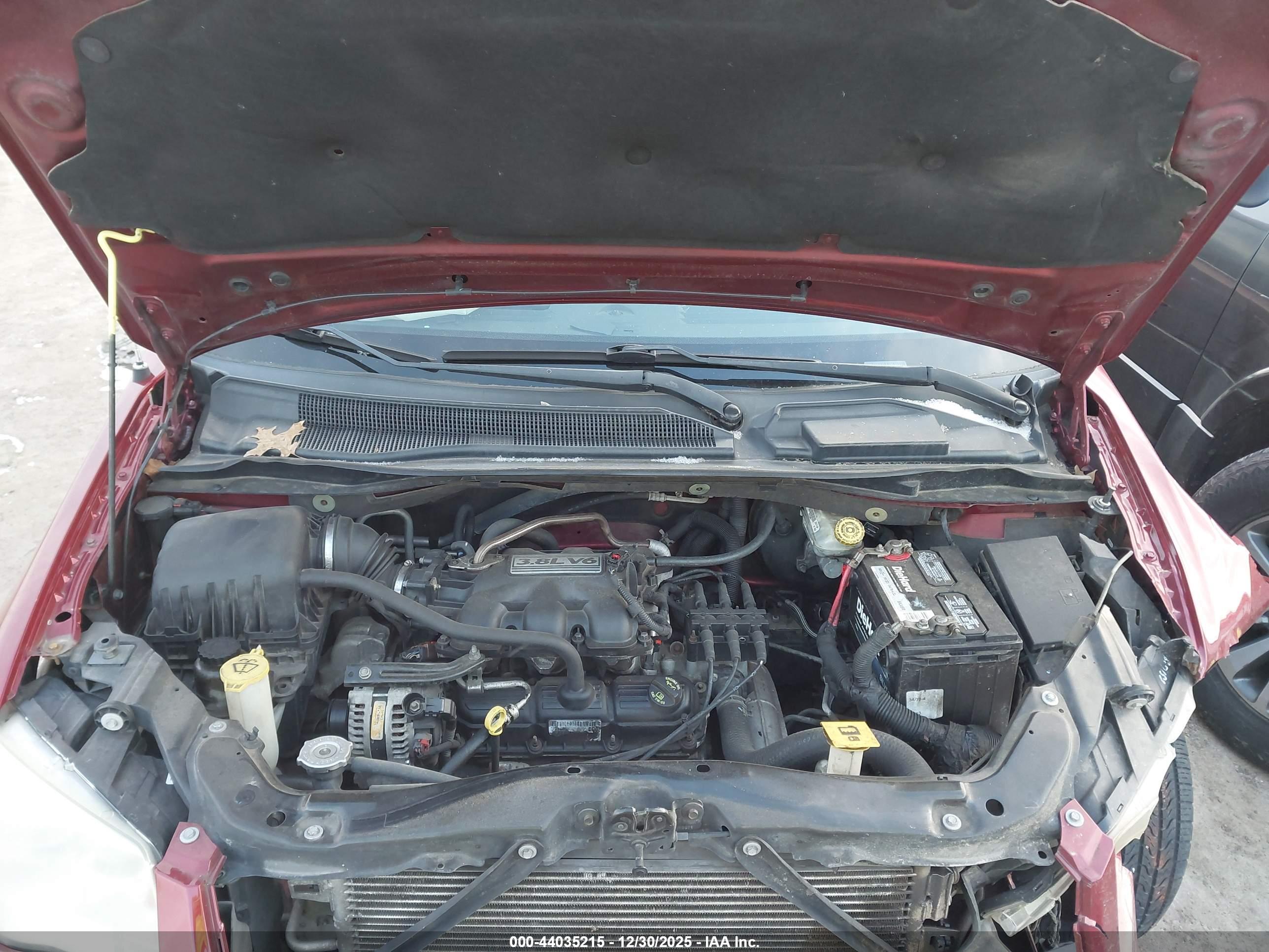 CHRYSLER TOWN image 10
