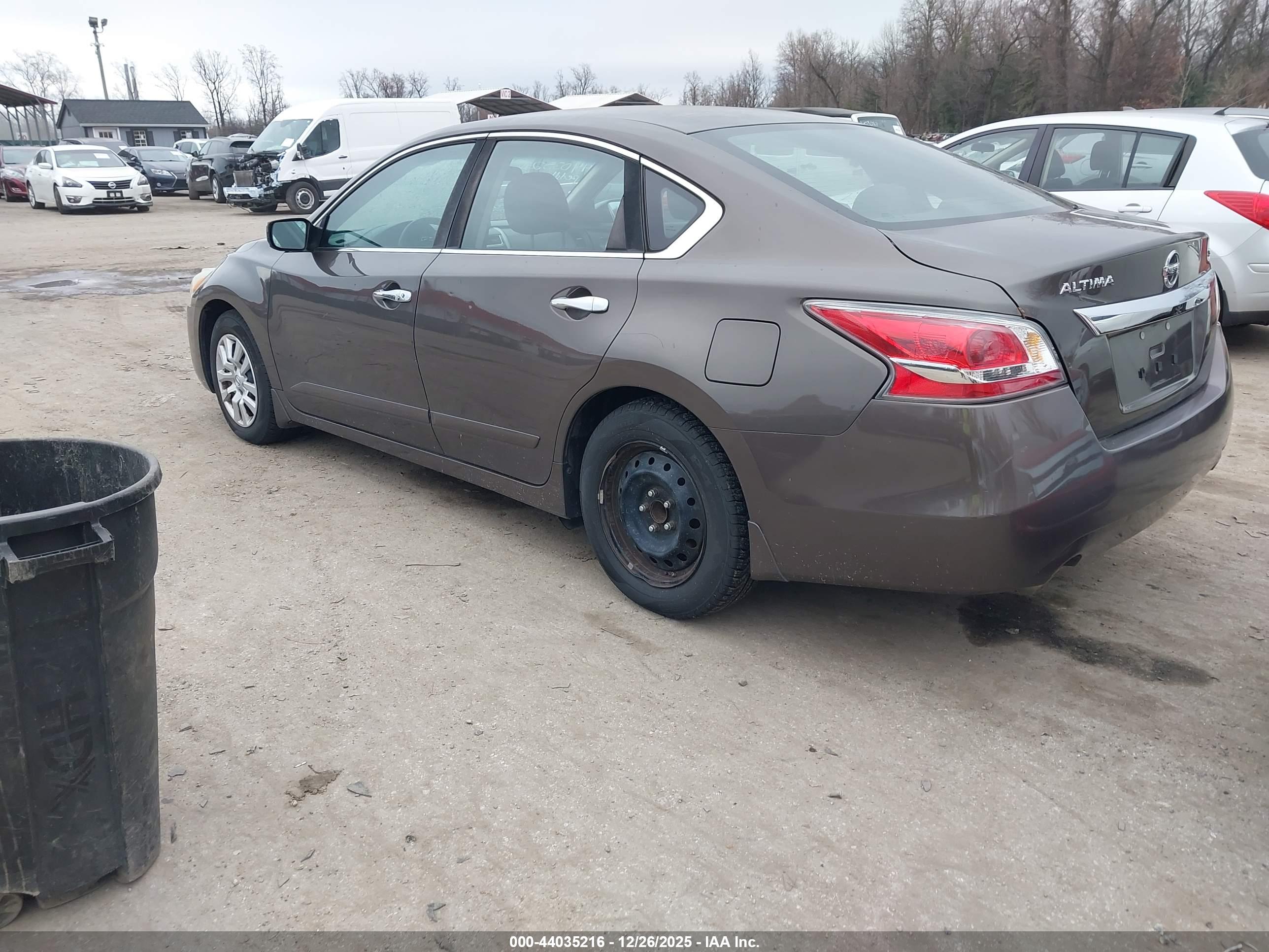 NISSAN ALTIMA image 3