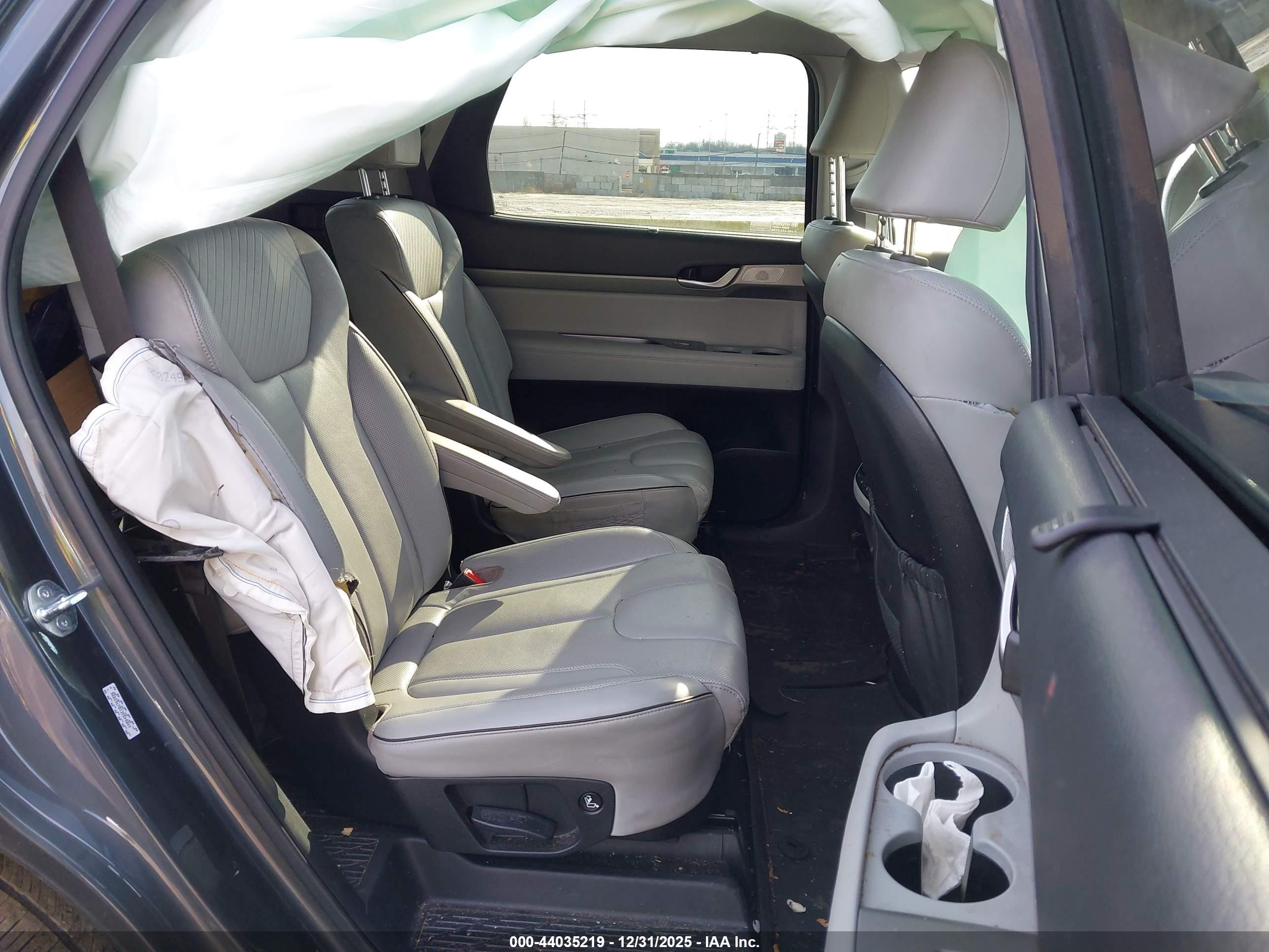 HYUNDAI PALISADE image 8