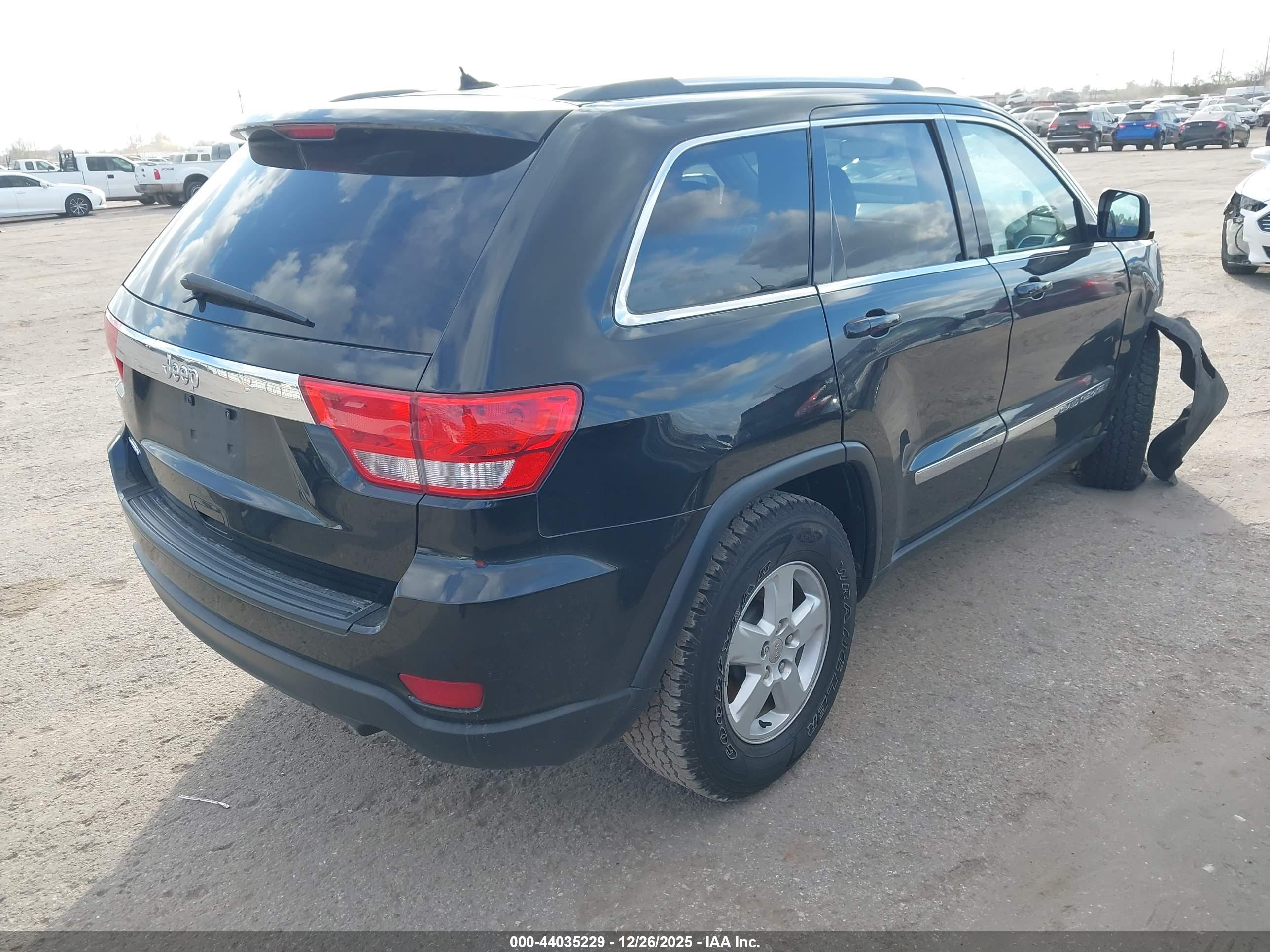 JEEP GRAND image 4
