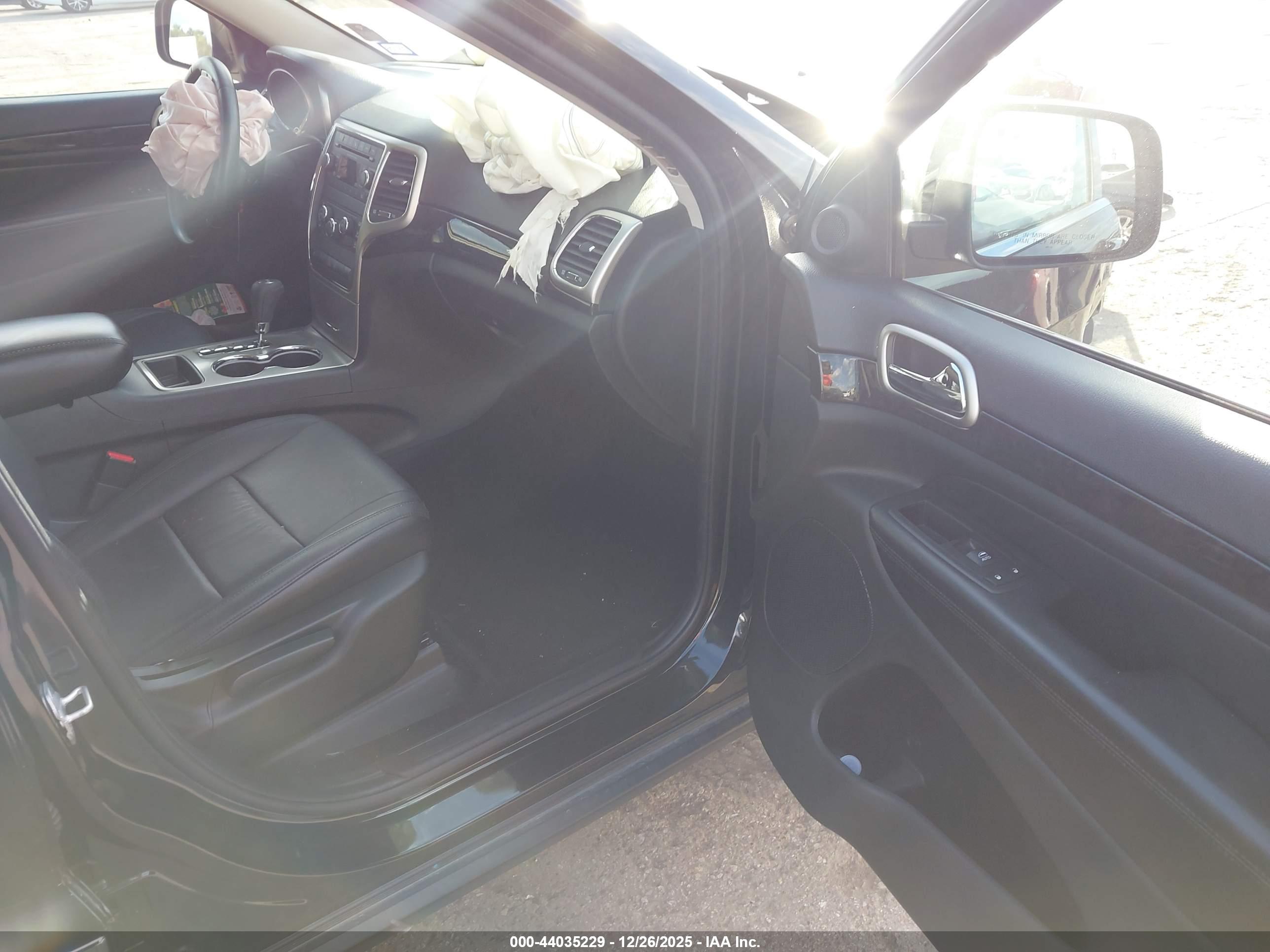 JEEP GRAND image 5