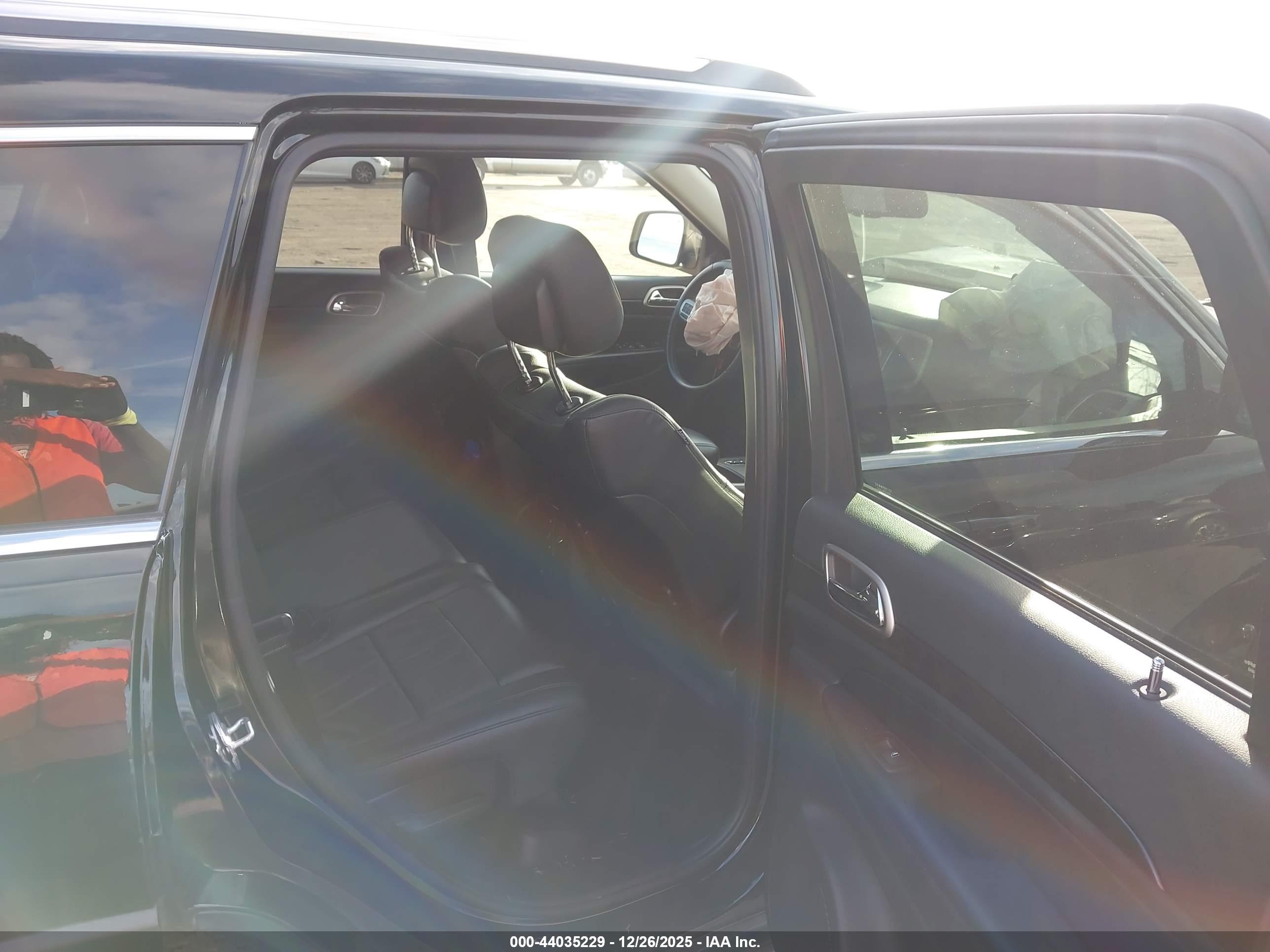 JEEP GRAND image 8