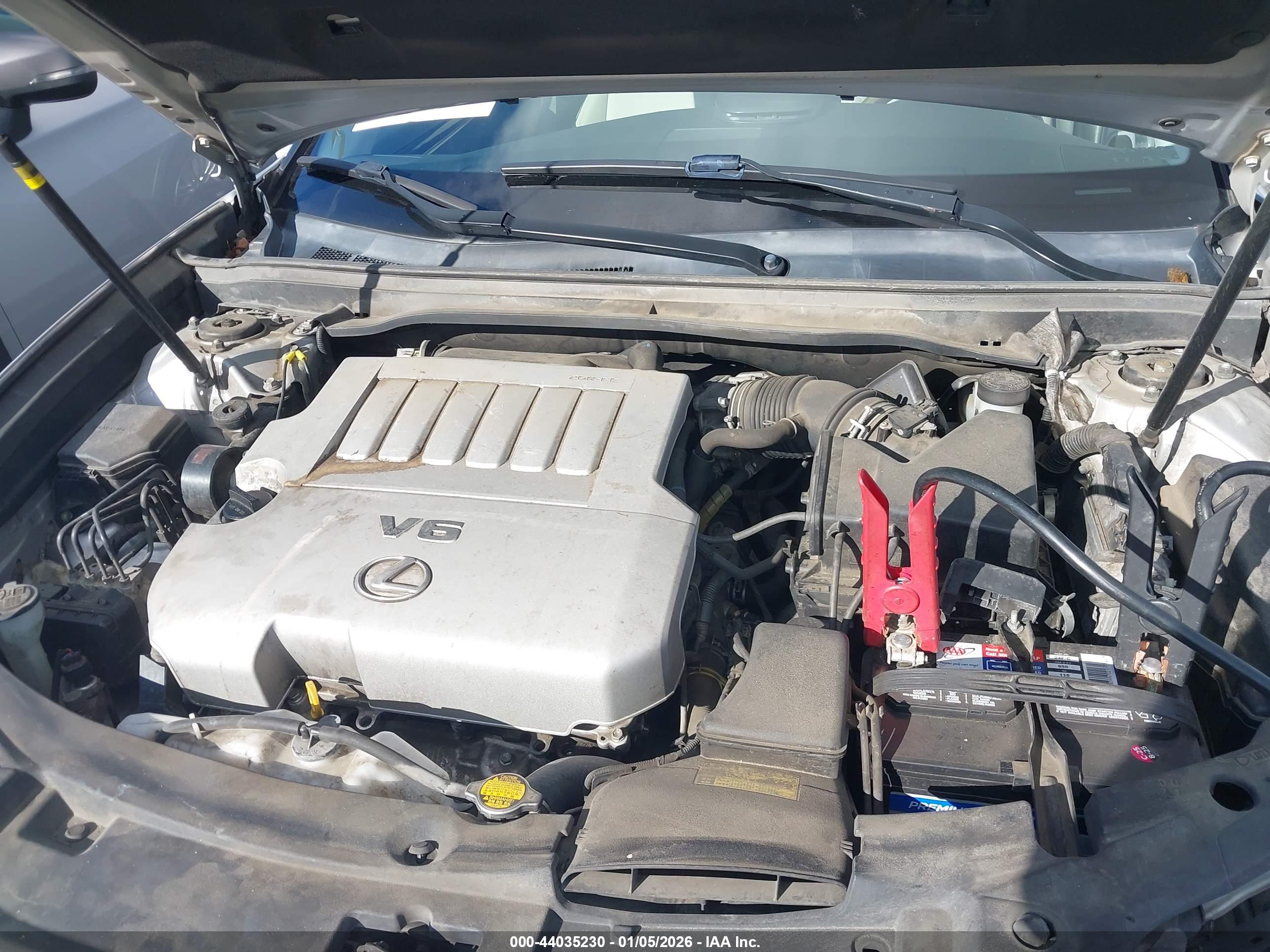 LEXUS ES image 10