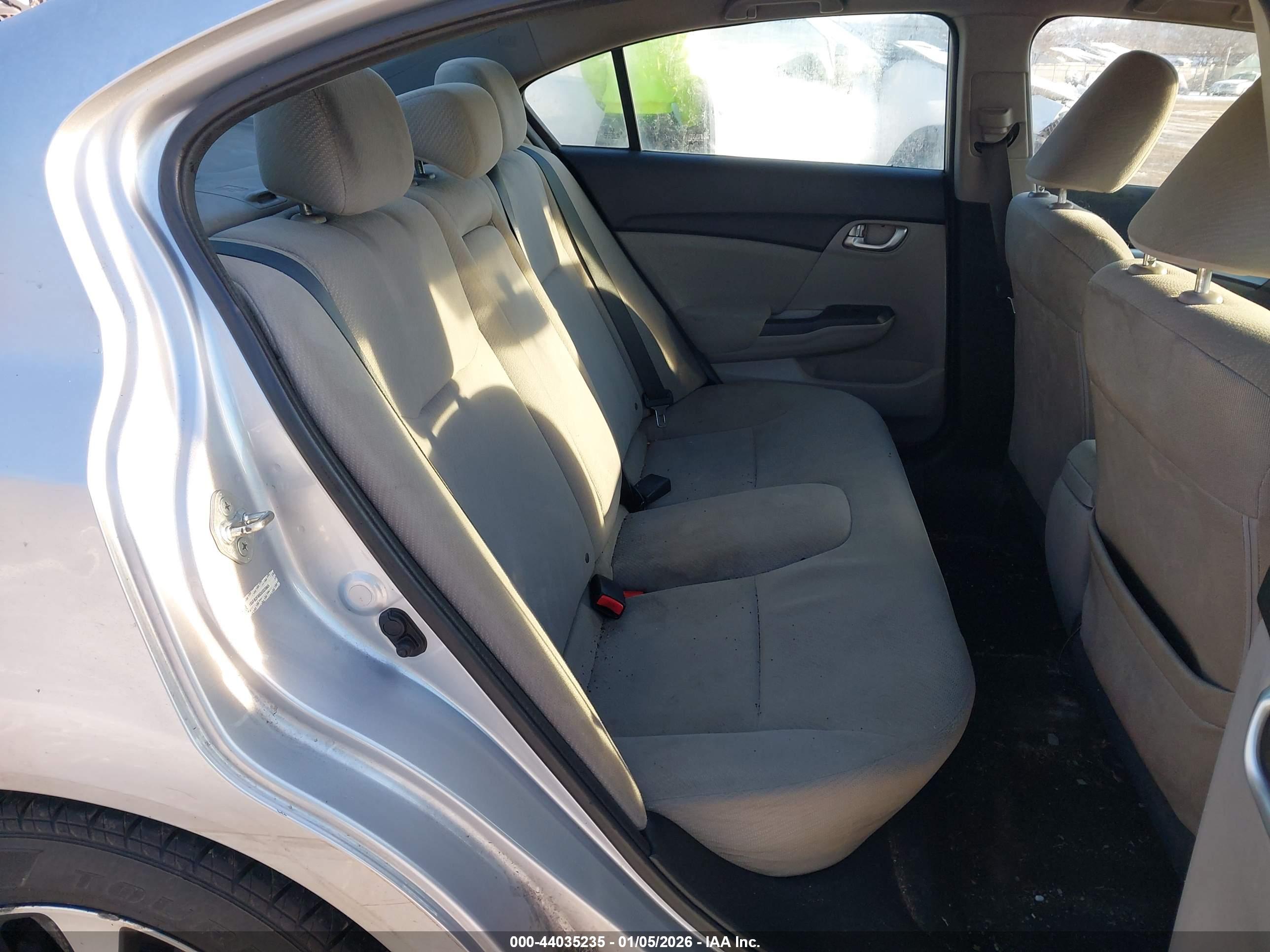 HONDA CIVIC image 8