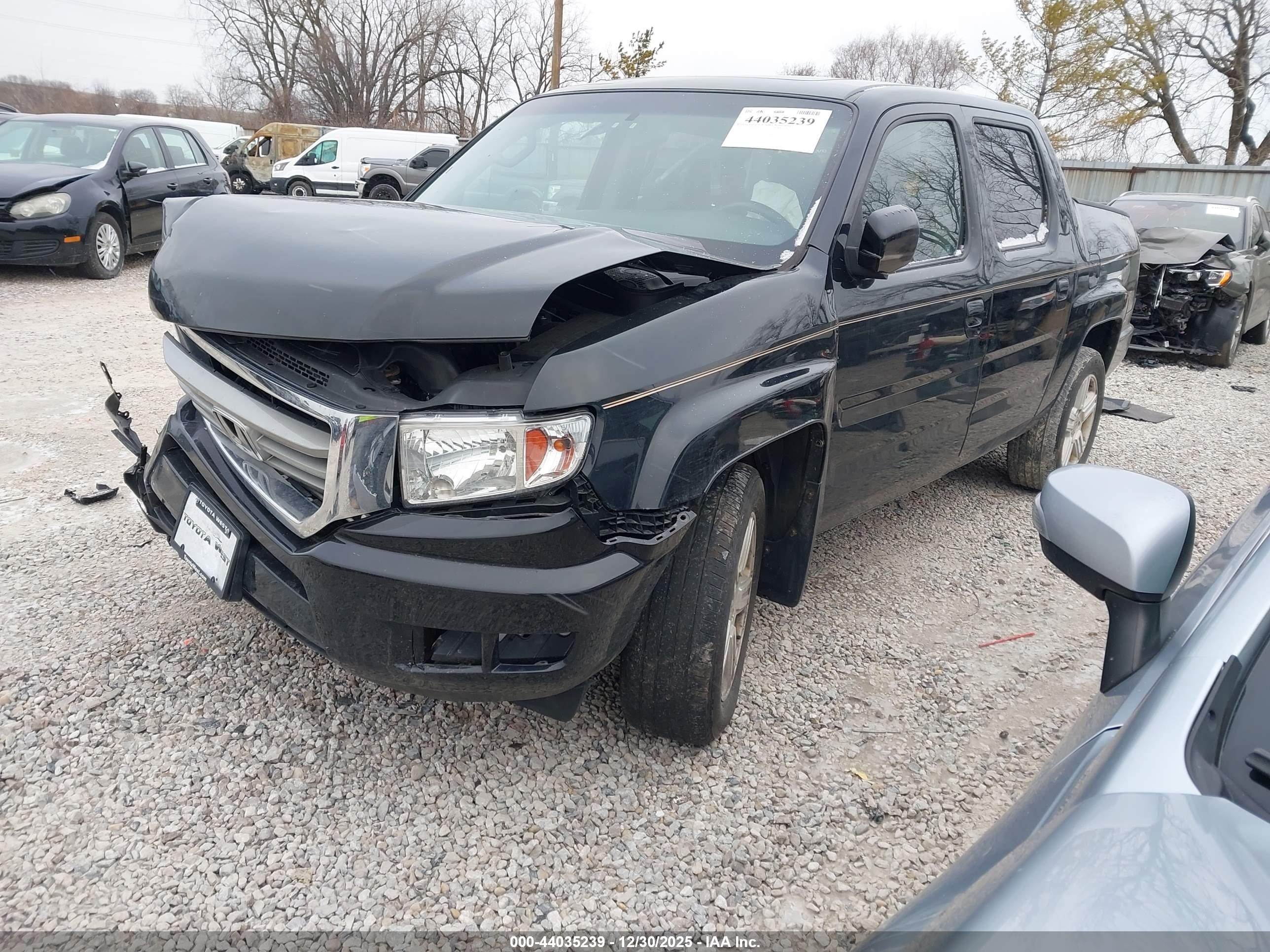 HONDA RIDGELINE image 2
