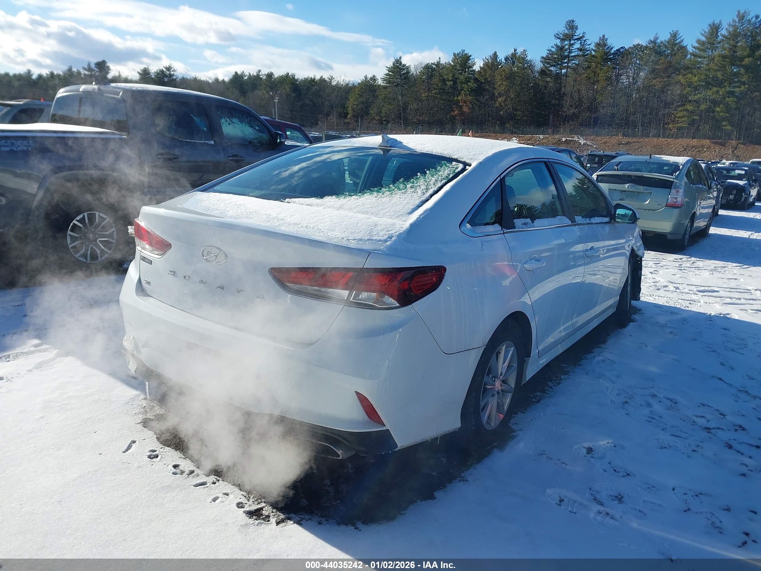 HYUNDAI SONATA image 4