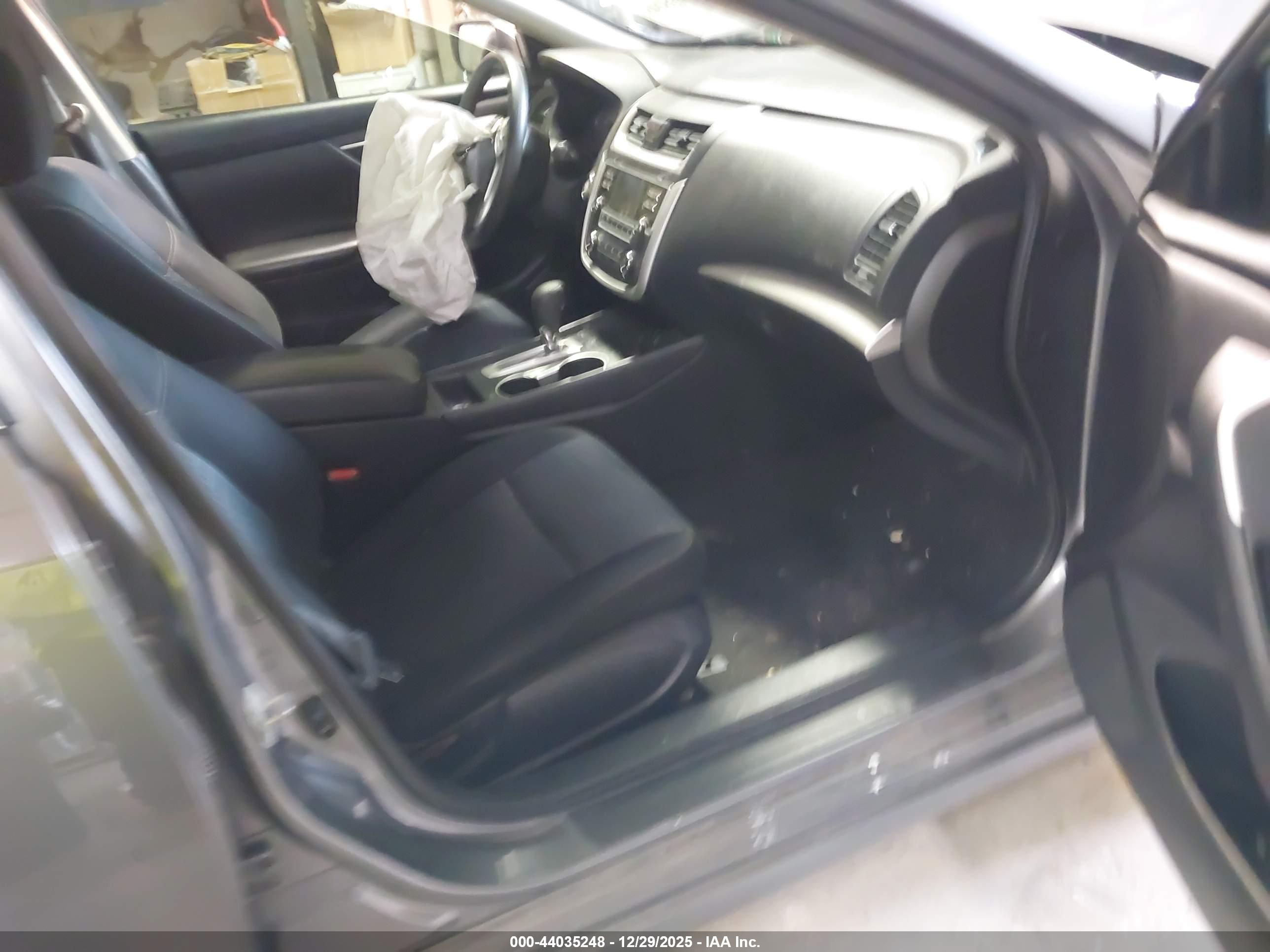 NISSAN ALTIMA image 5