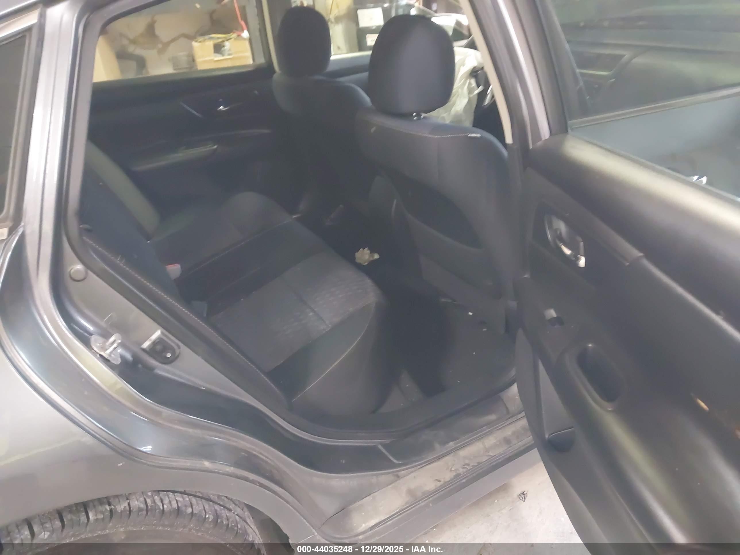NISSAN ALTIMA image 8