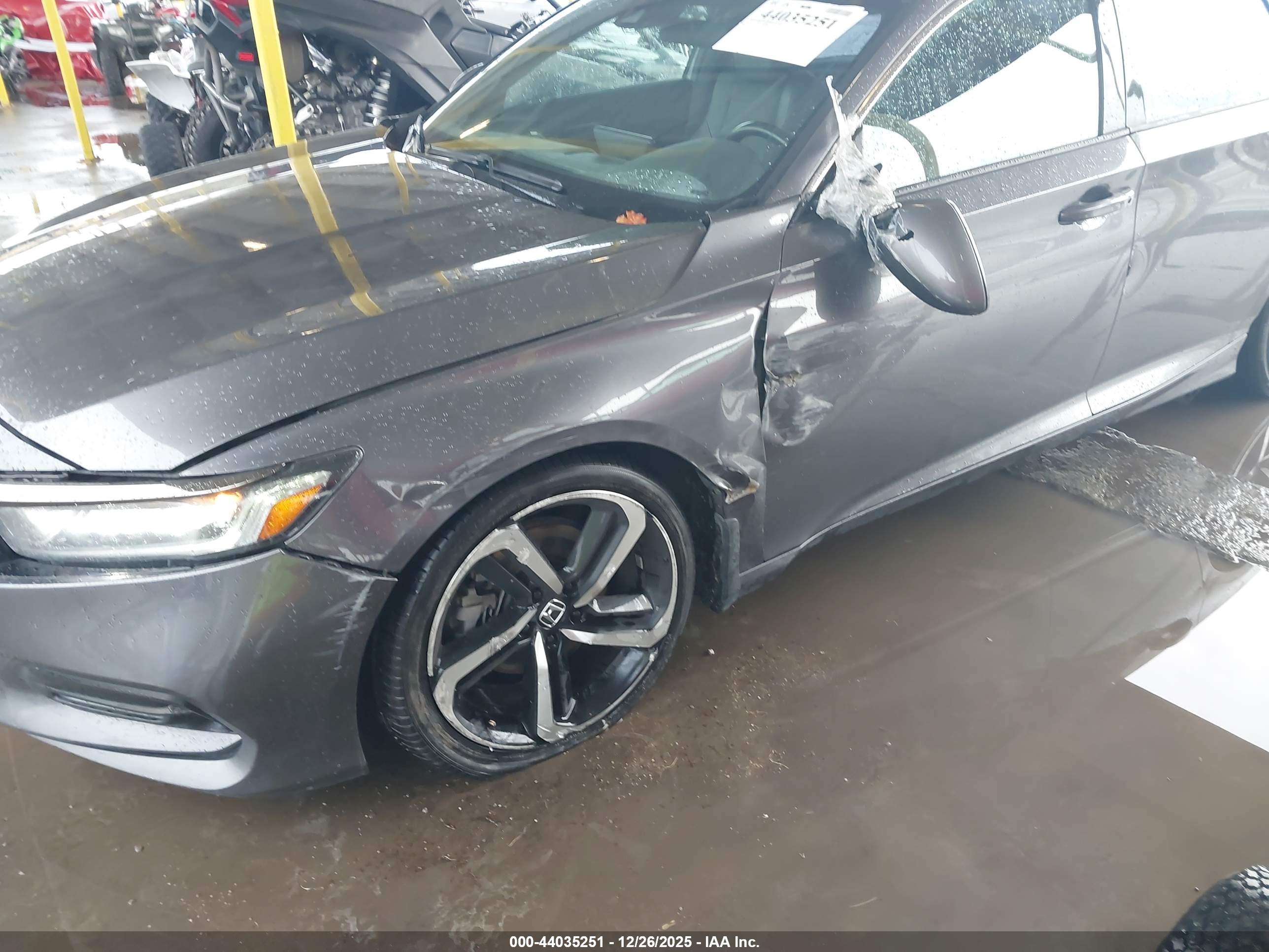 HONDA ACCORD image 6