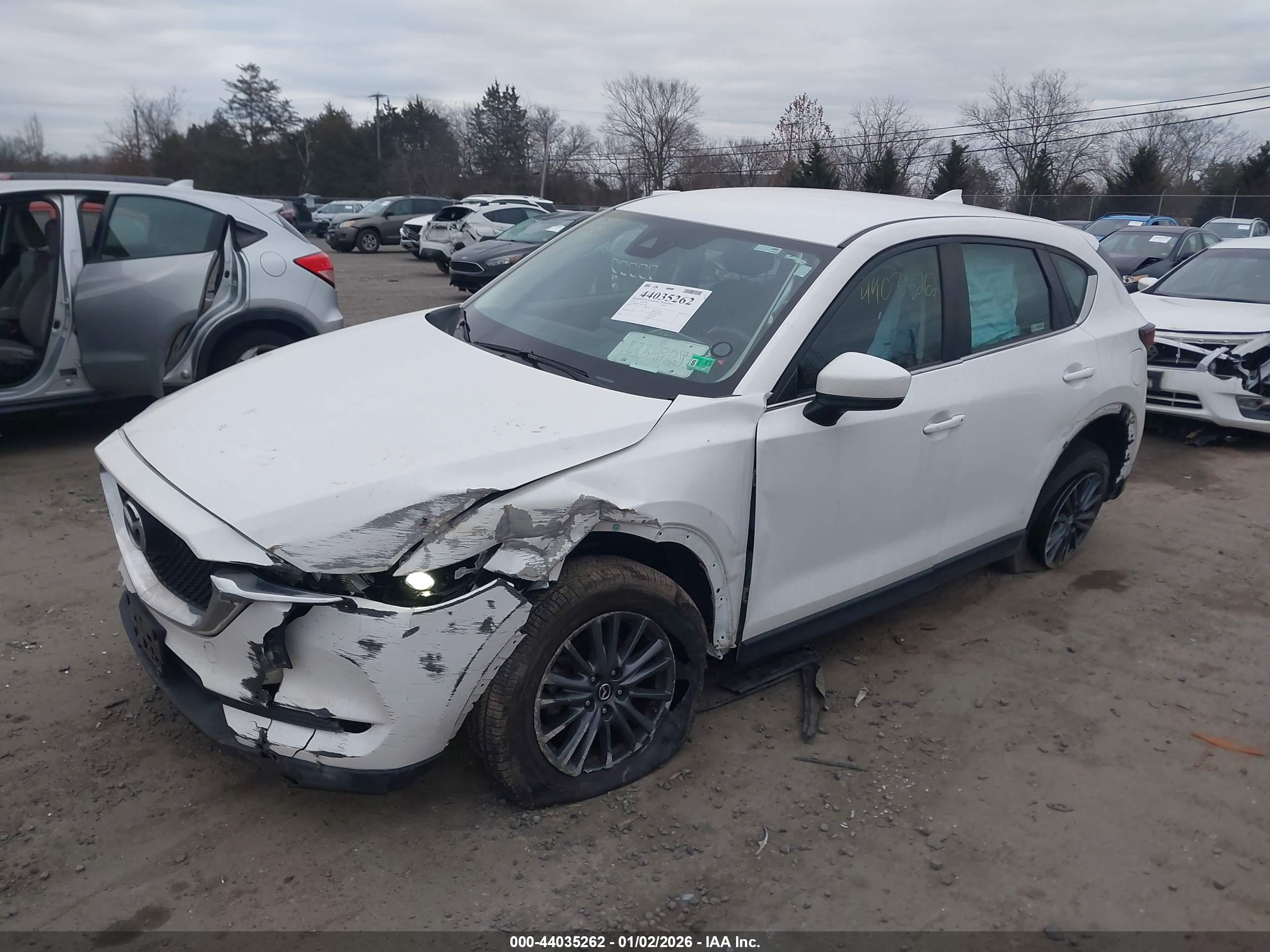MAZDA CX-5 image 2