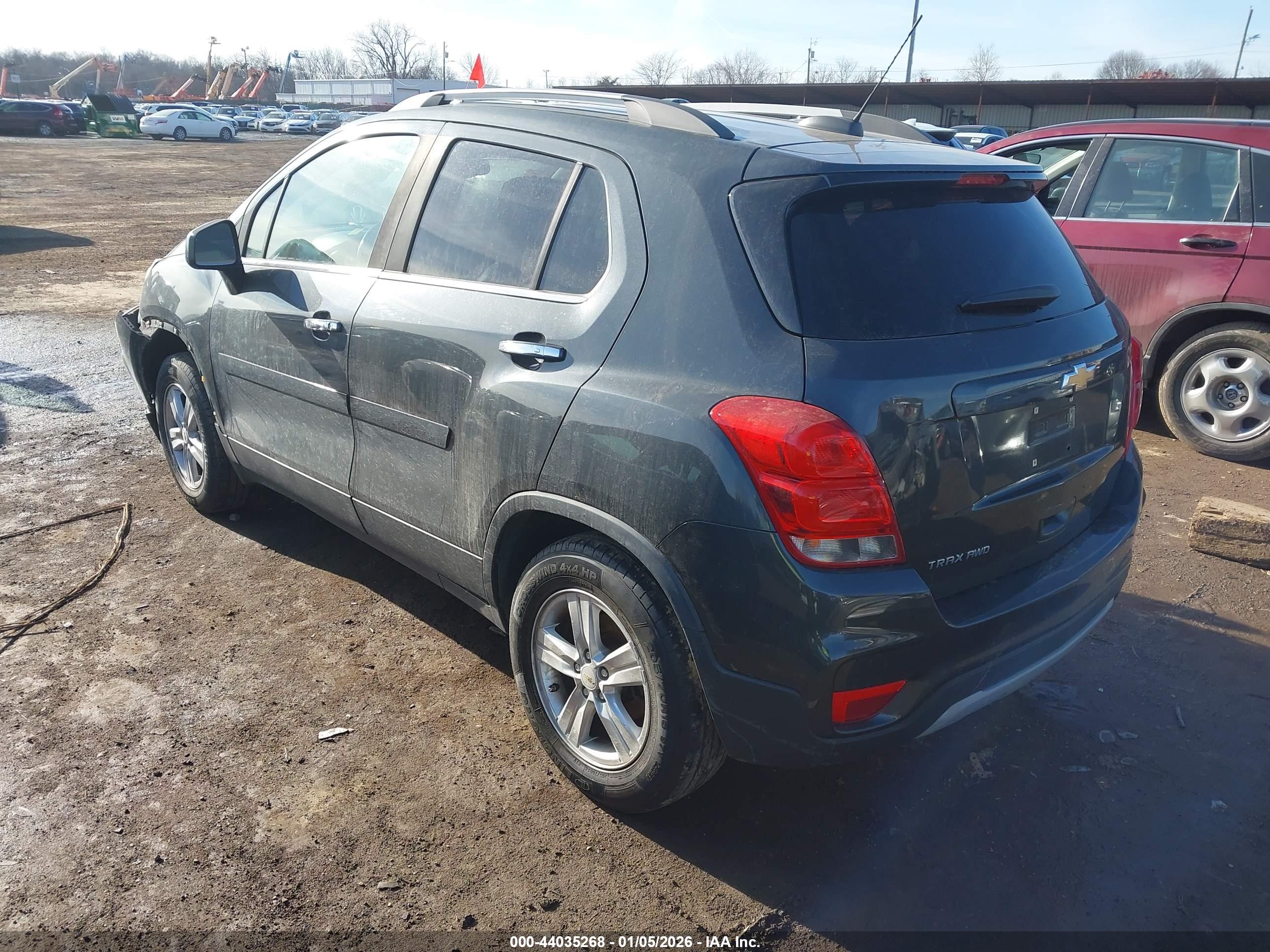 CHEVROLET TRAX image 3
