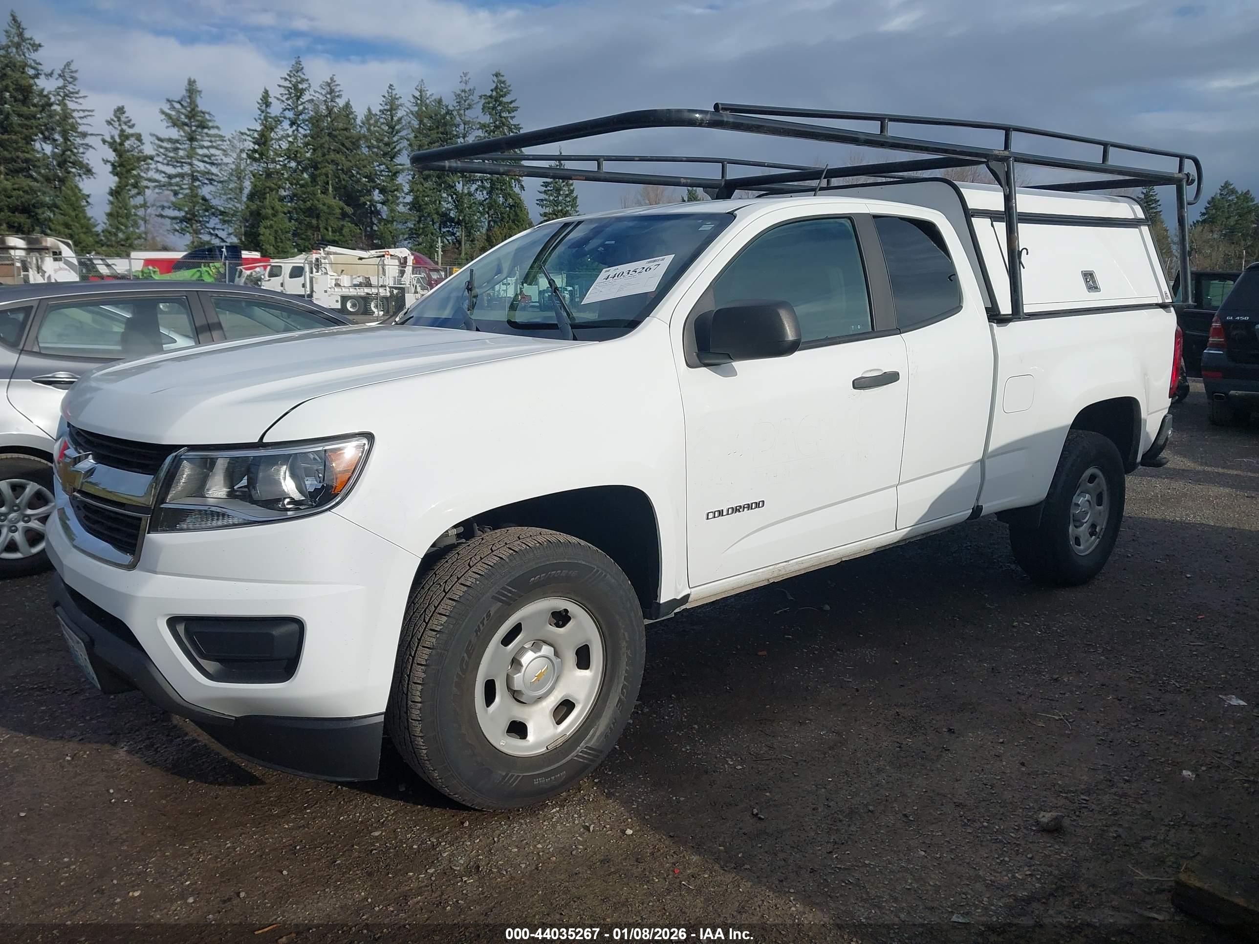 CHEVROLET COLORADO image 2