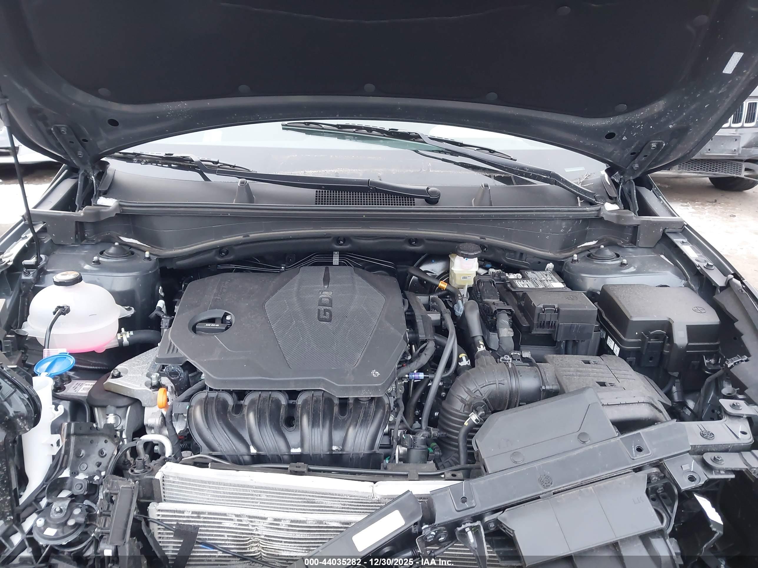 KIA SPORTAGE image 10