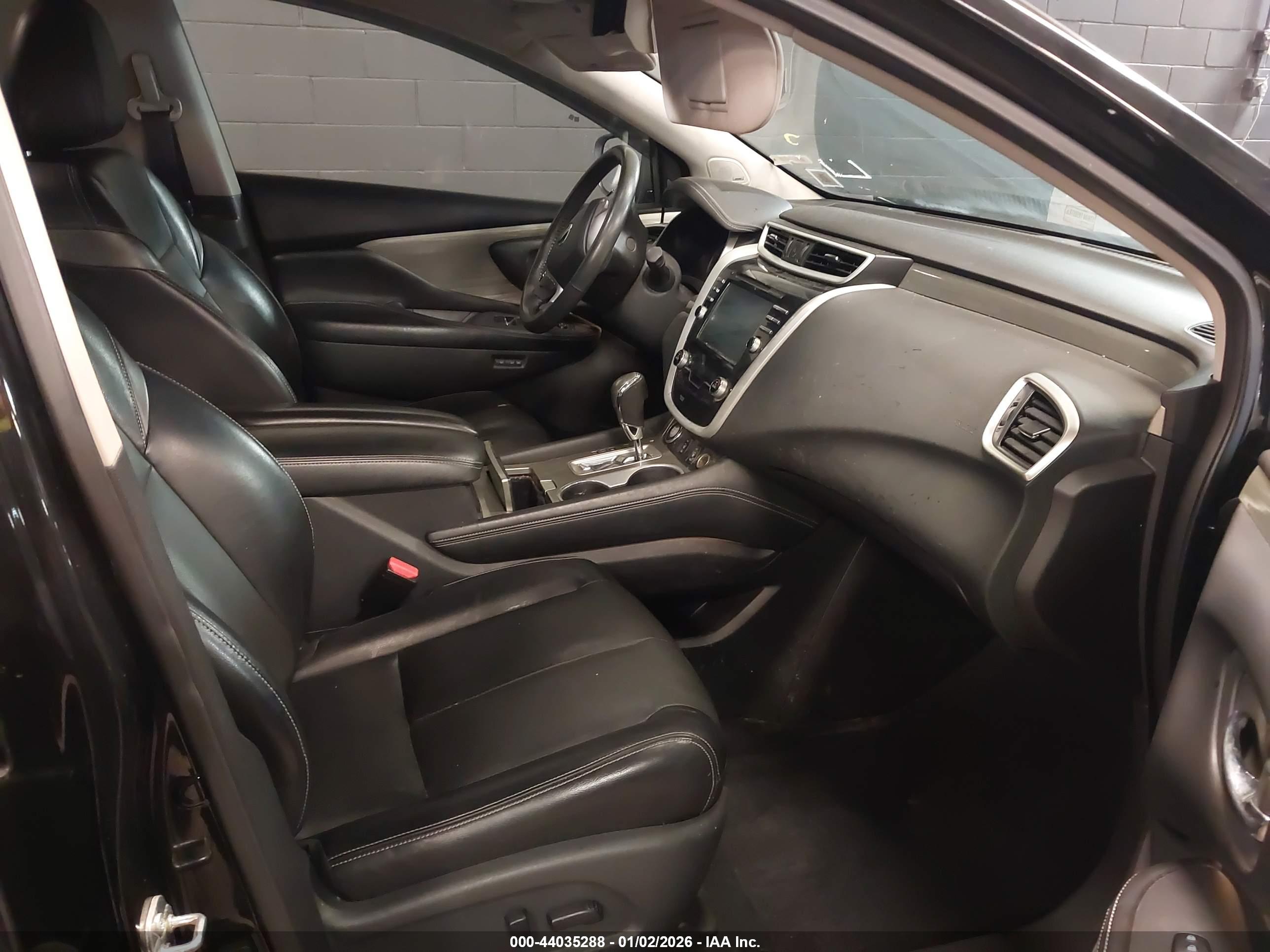 NISSAN MURANO image 5