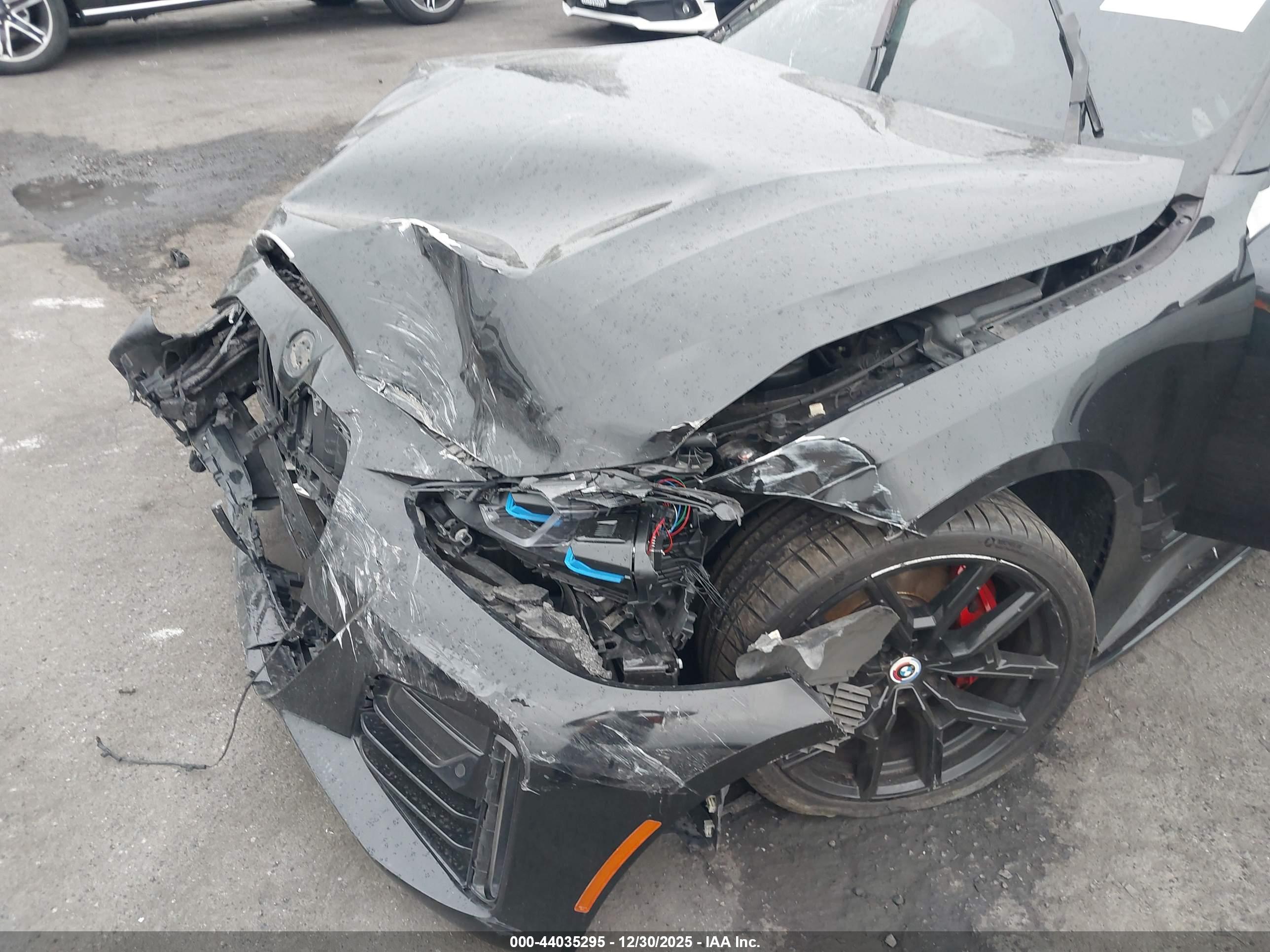 BMW M440I image 6