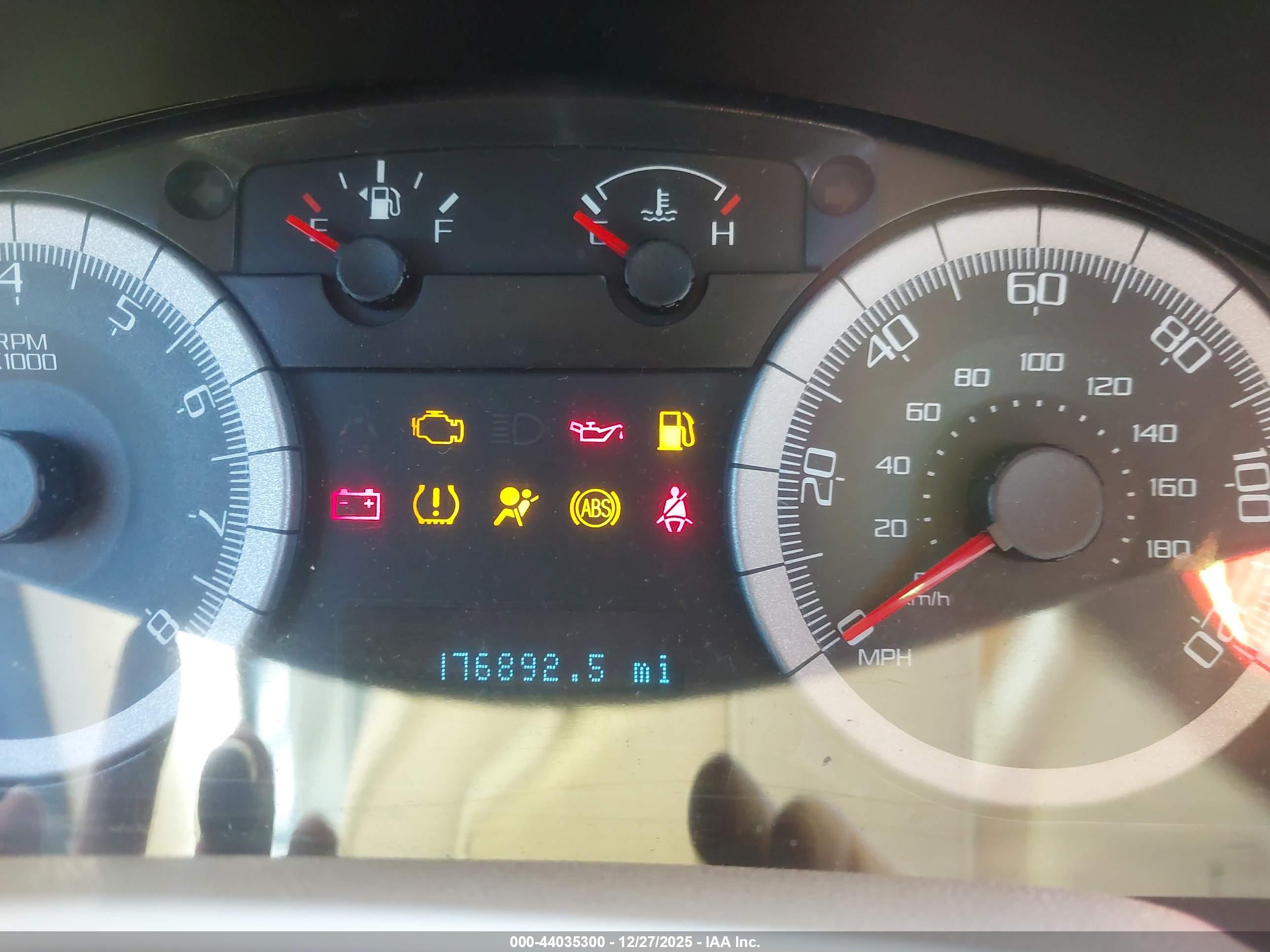 FORD ESCAPE image 7