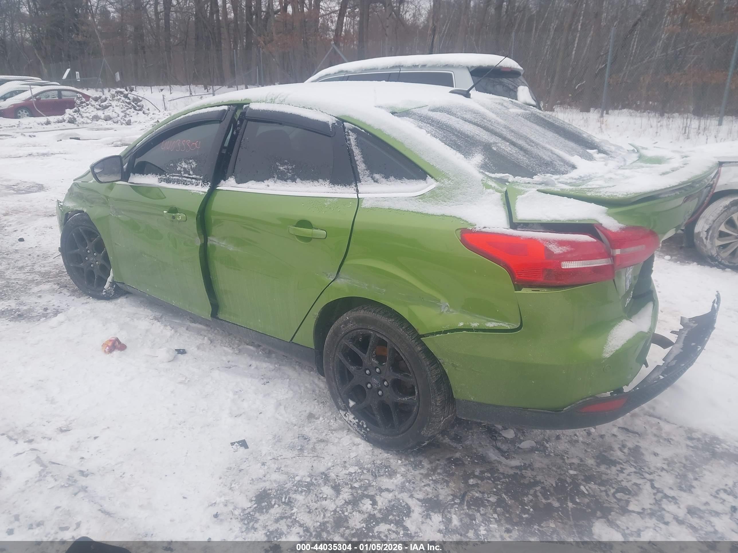 FORD FOCUS image 3