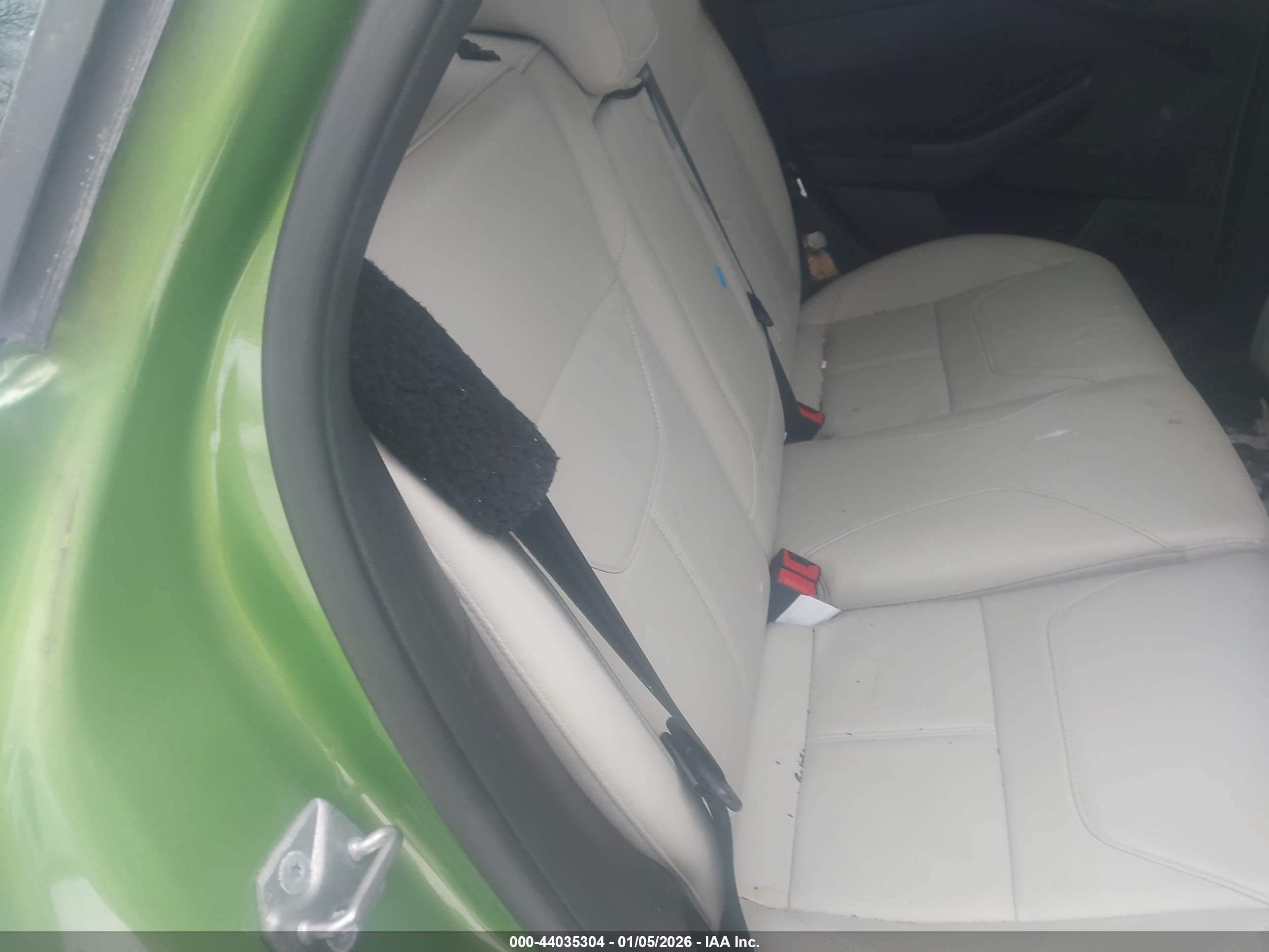 FORD FOCUS image 8