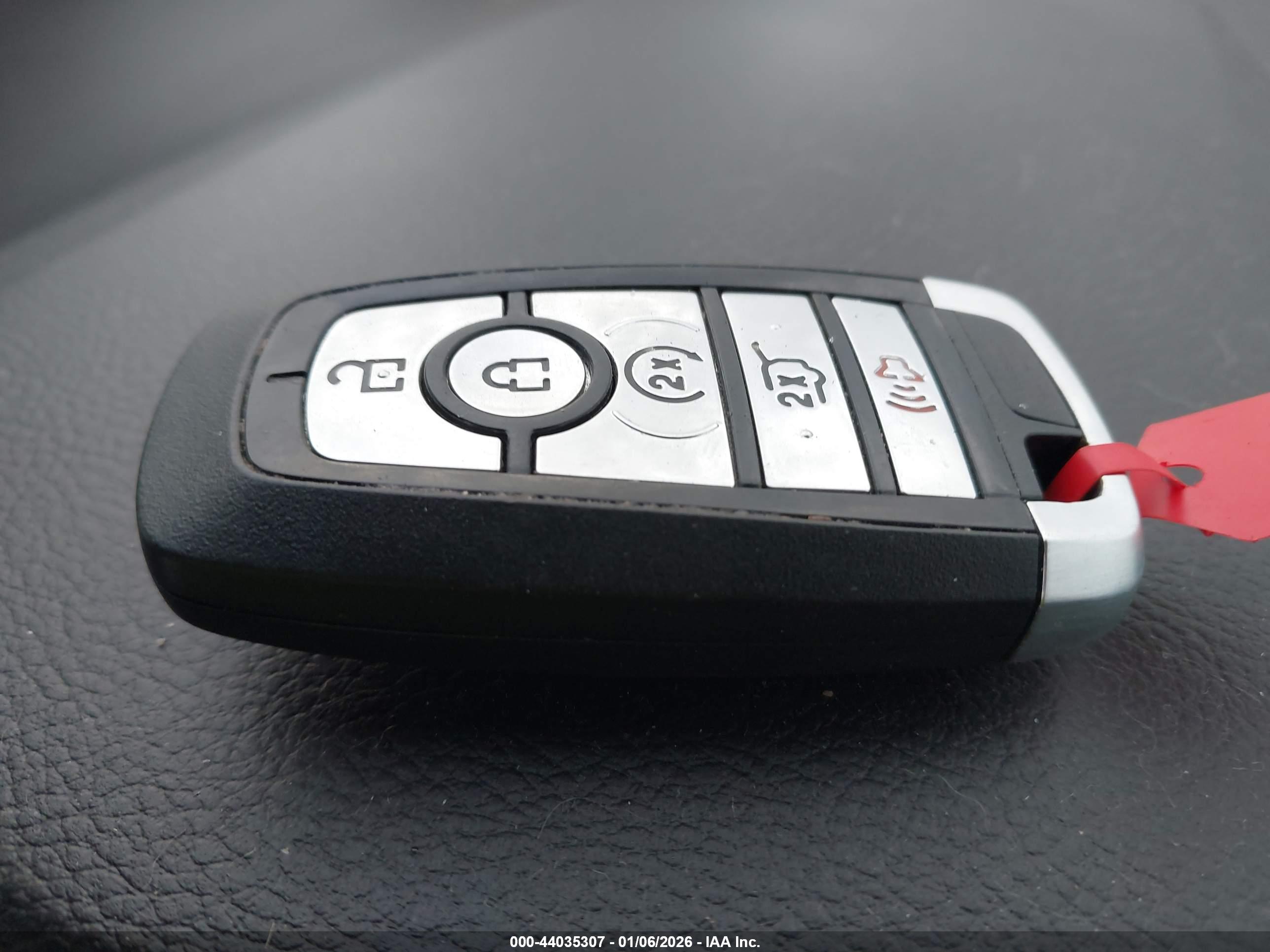 FORD EDGE image 11