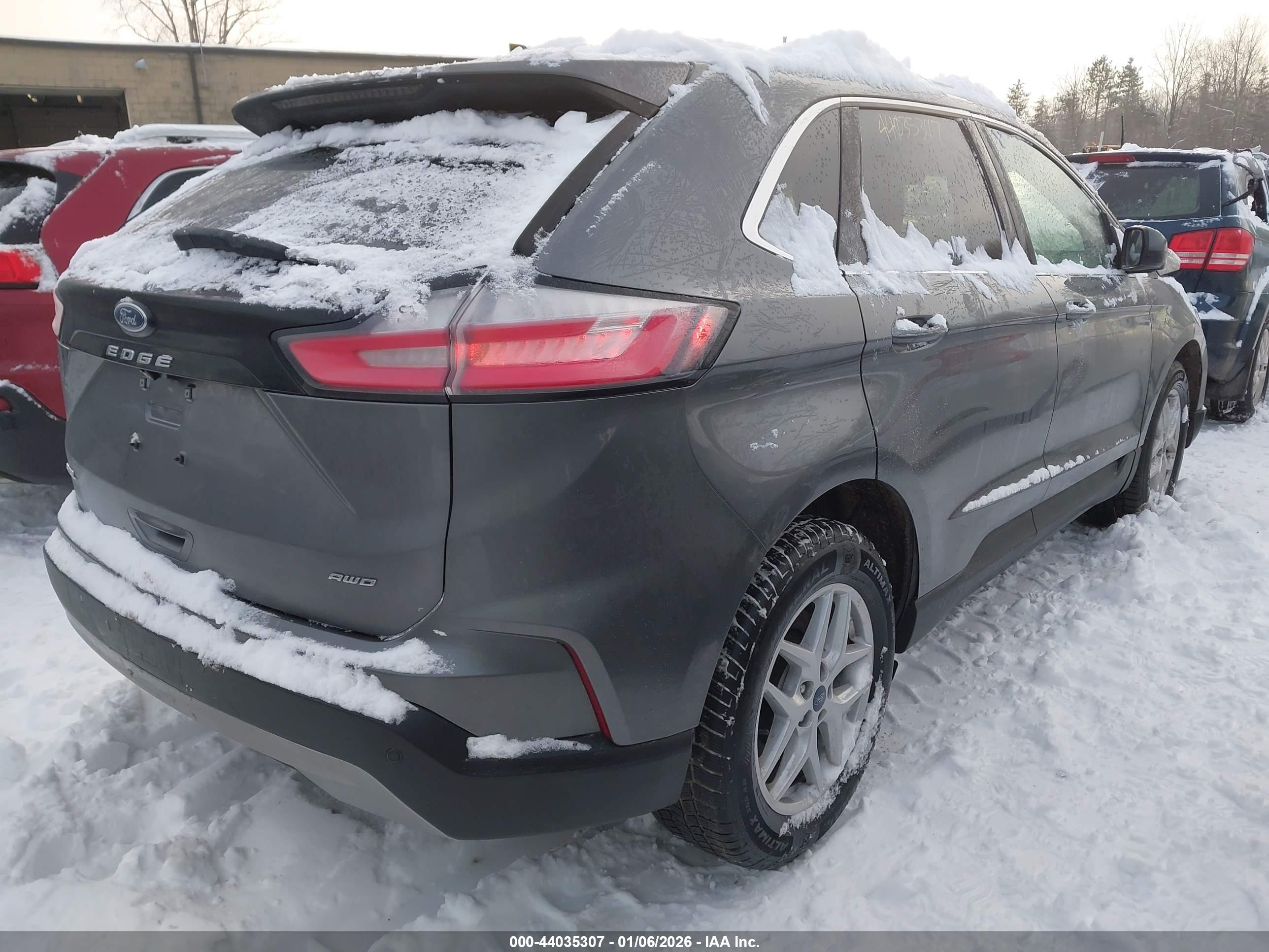 FORD EDGE image 4