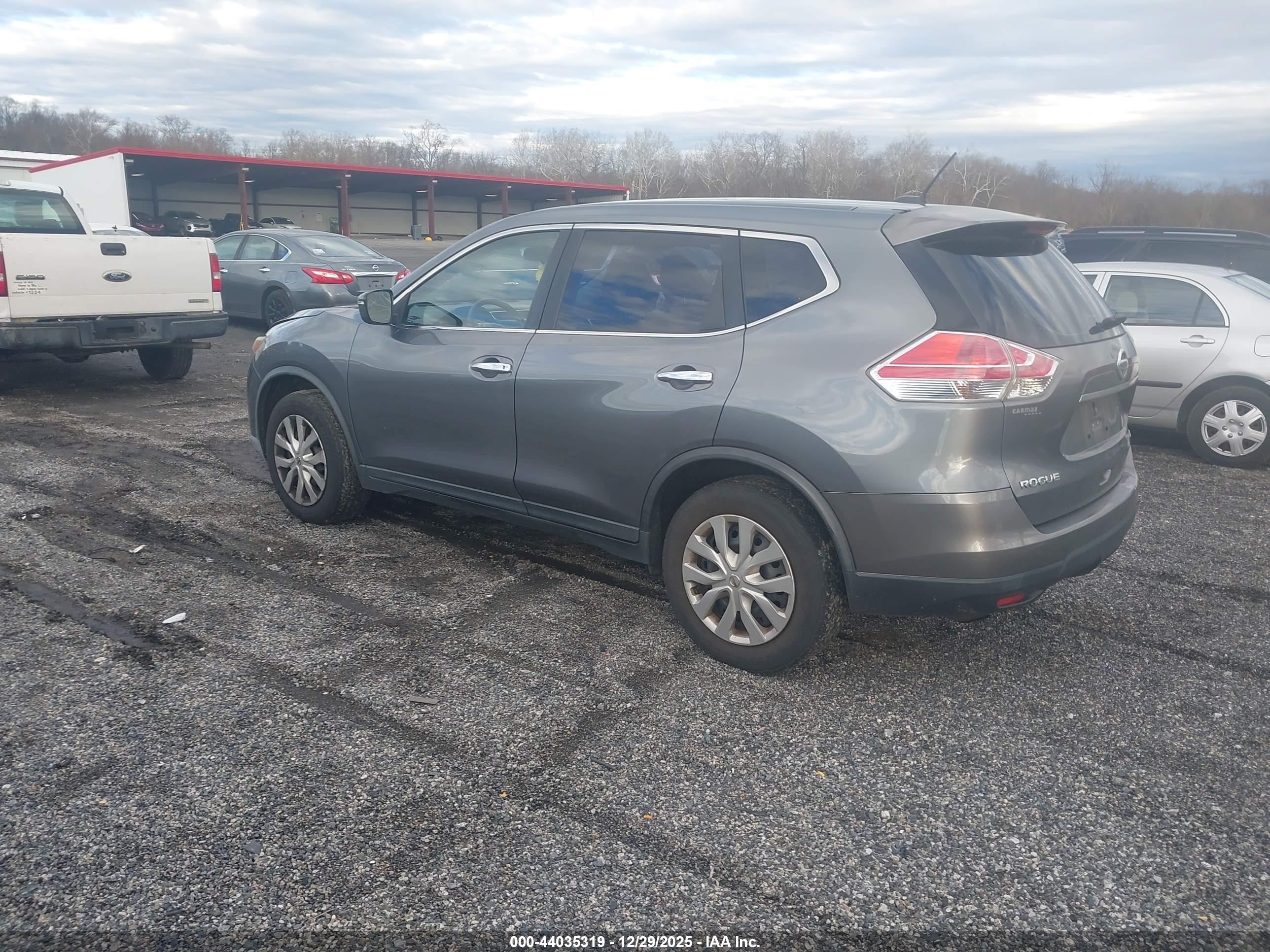 NISSAN ROGUE image 3