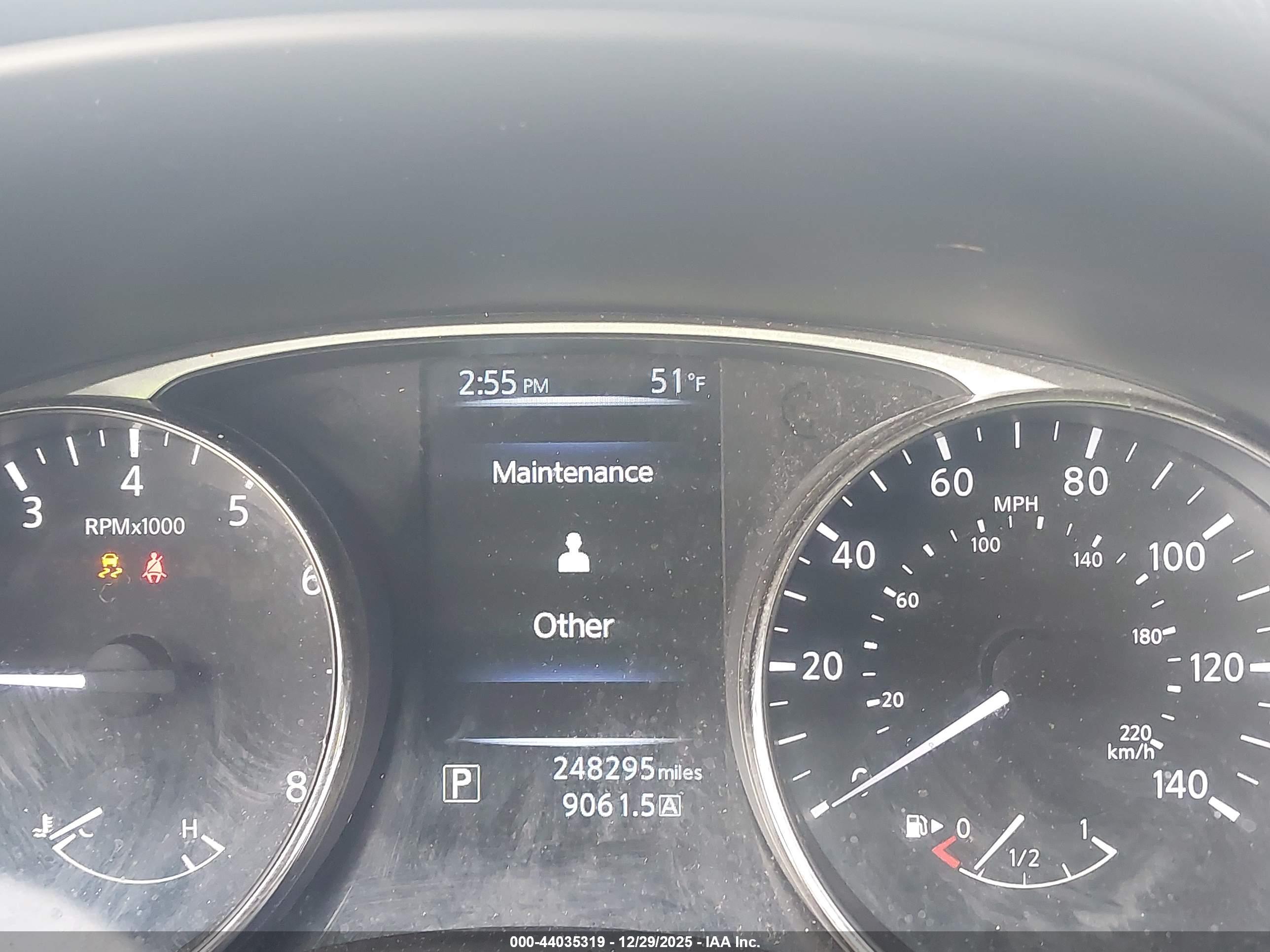NISSAN ROGUE image 7
