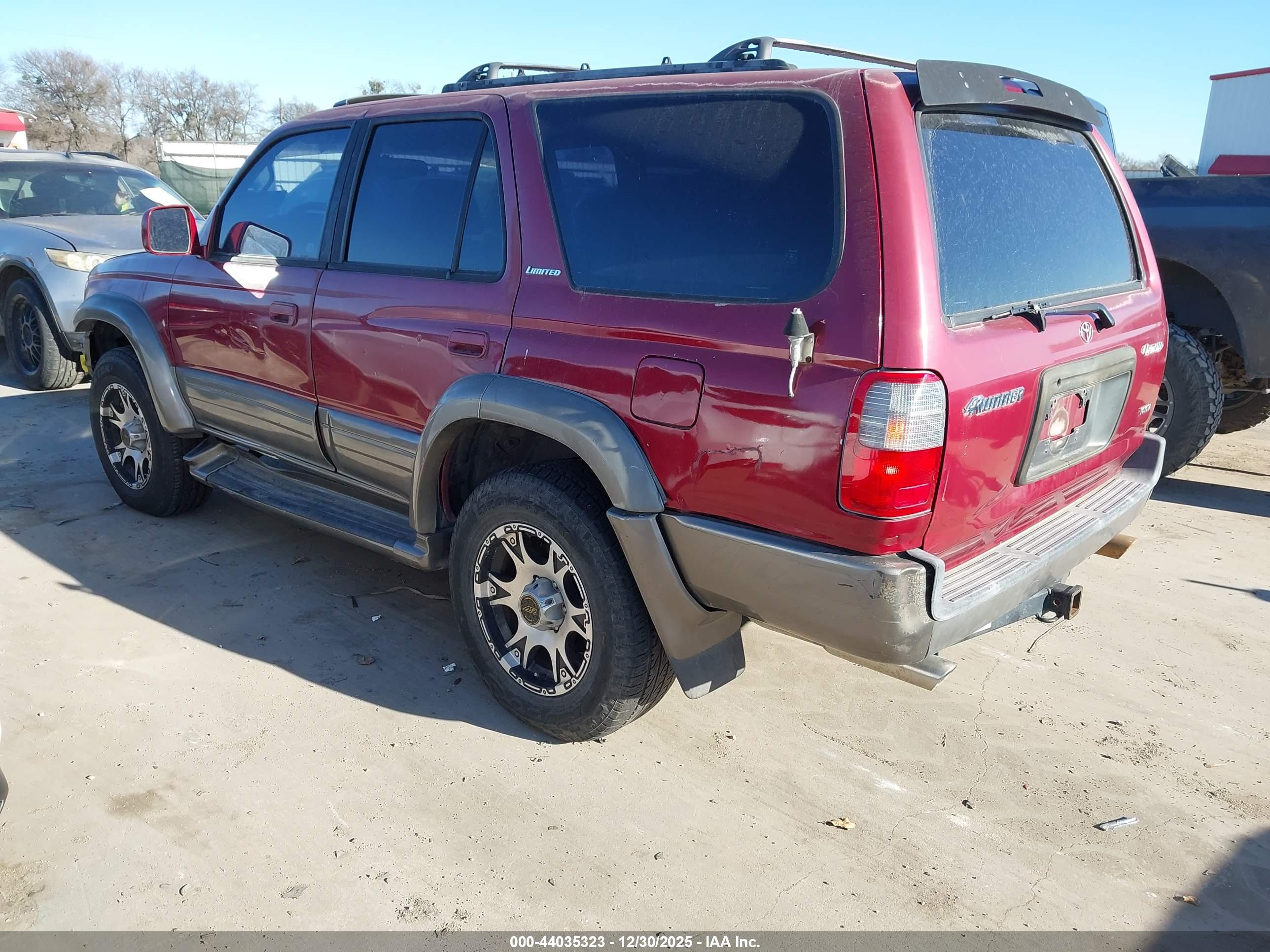 TOYOTA 4RUNNER image 3