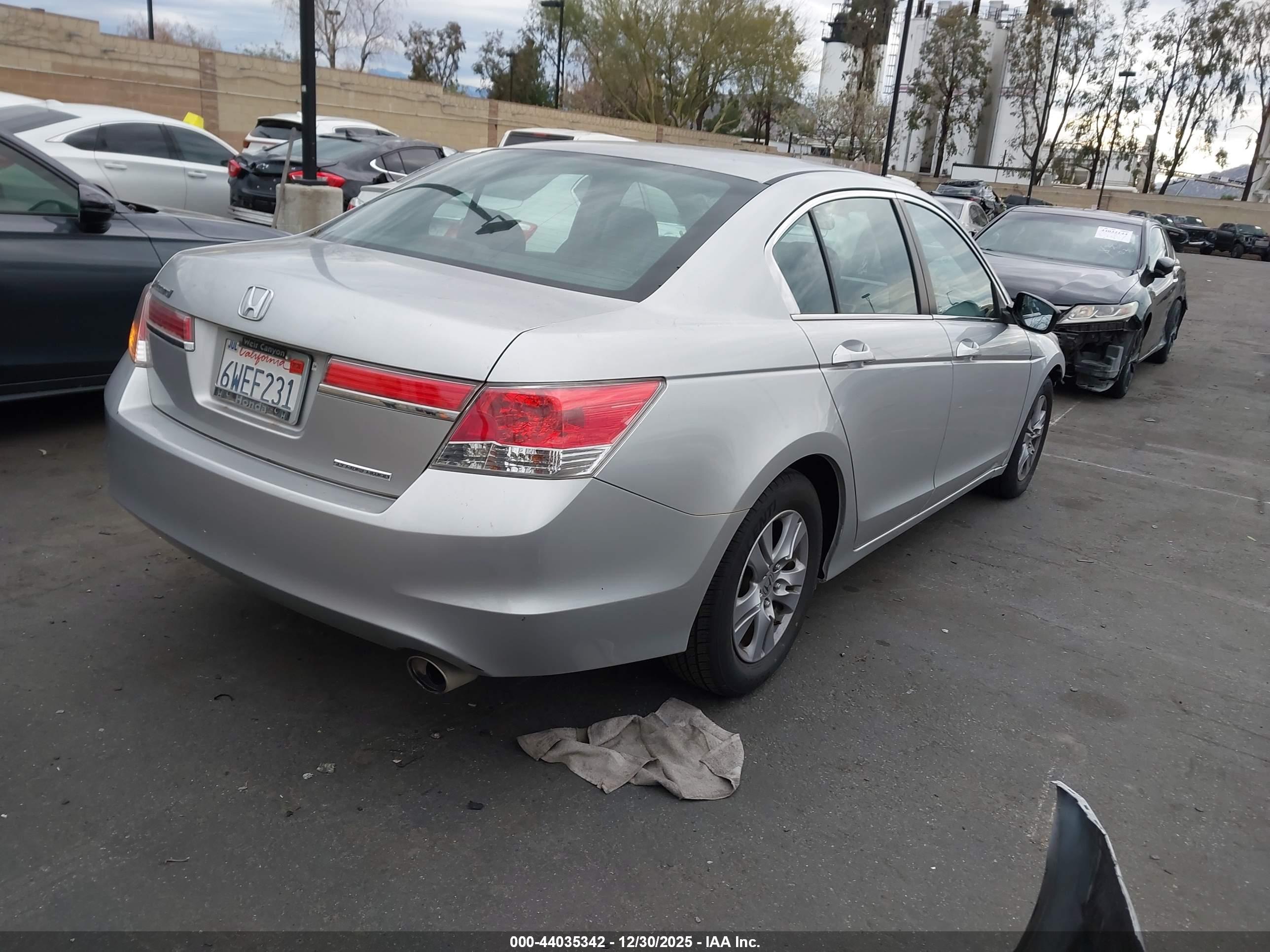 HONDA ACCORD image 4