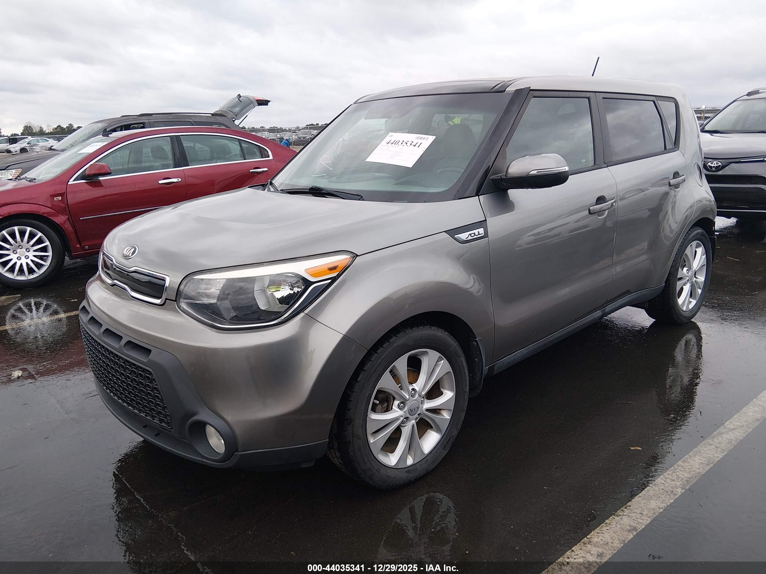 KIA SOUL image 2
