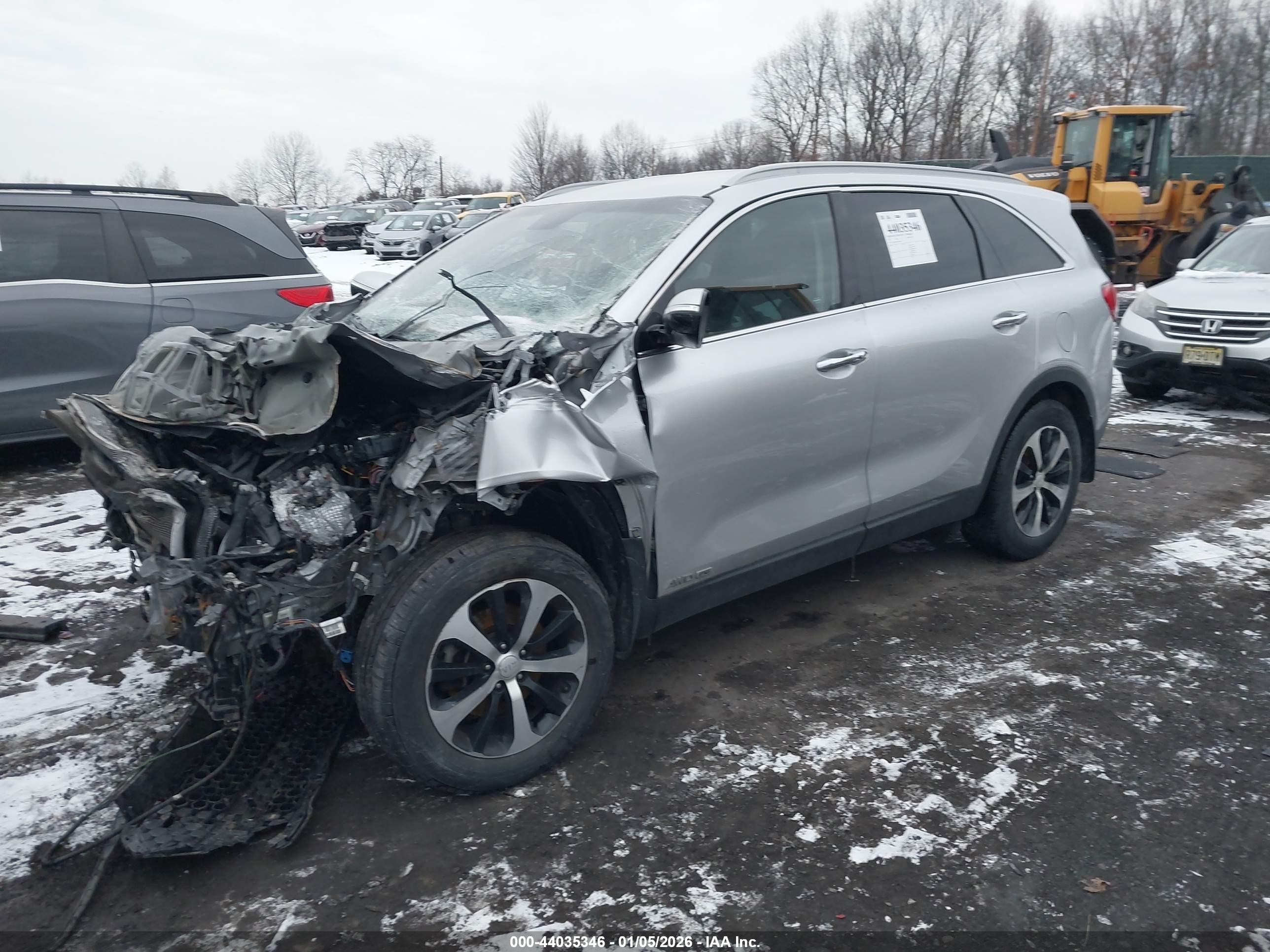 KIA SORENTO image 2