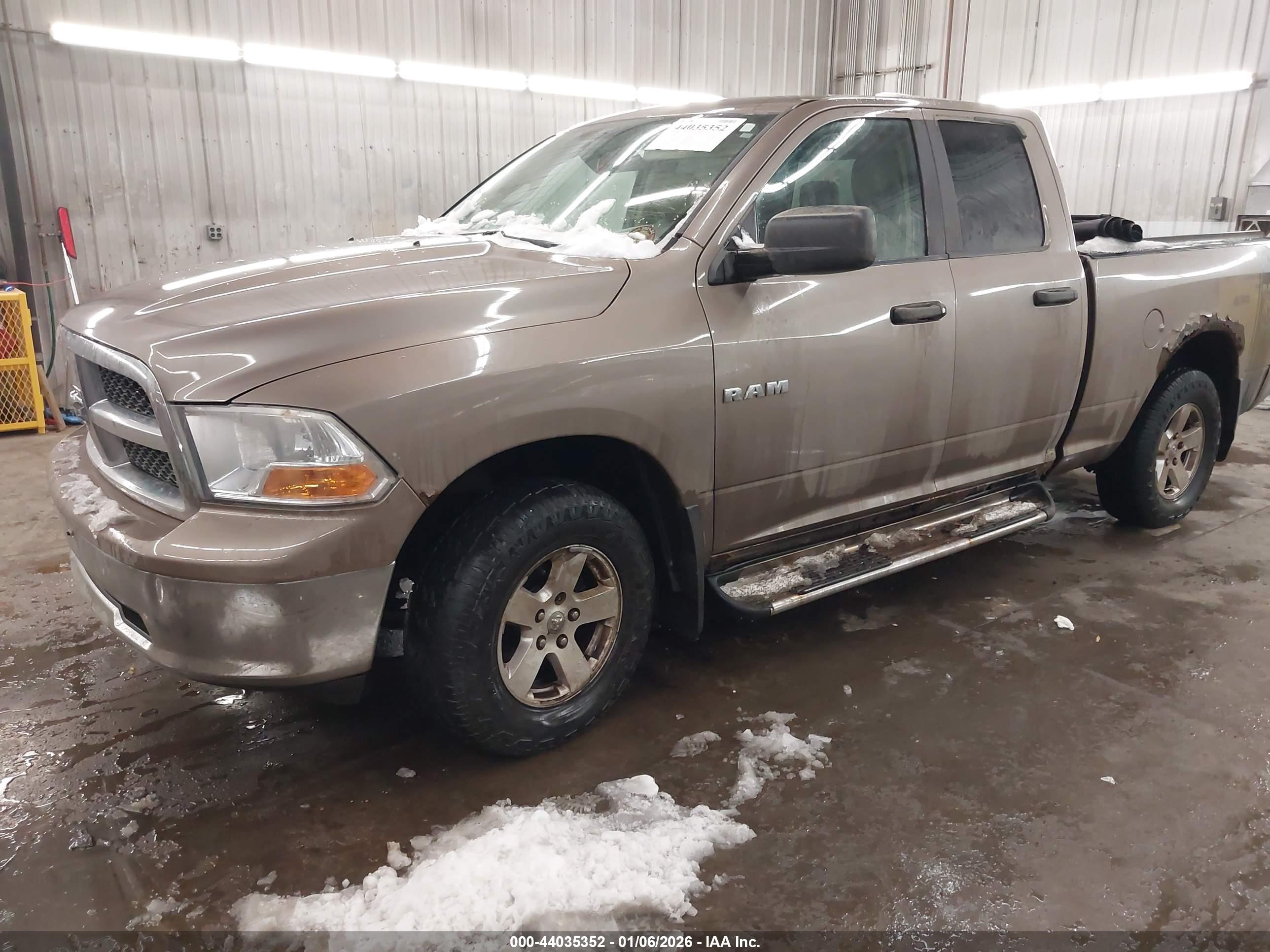 DODGE RAM image 2