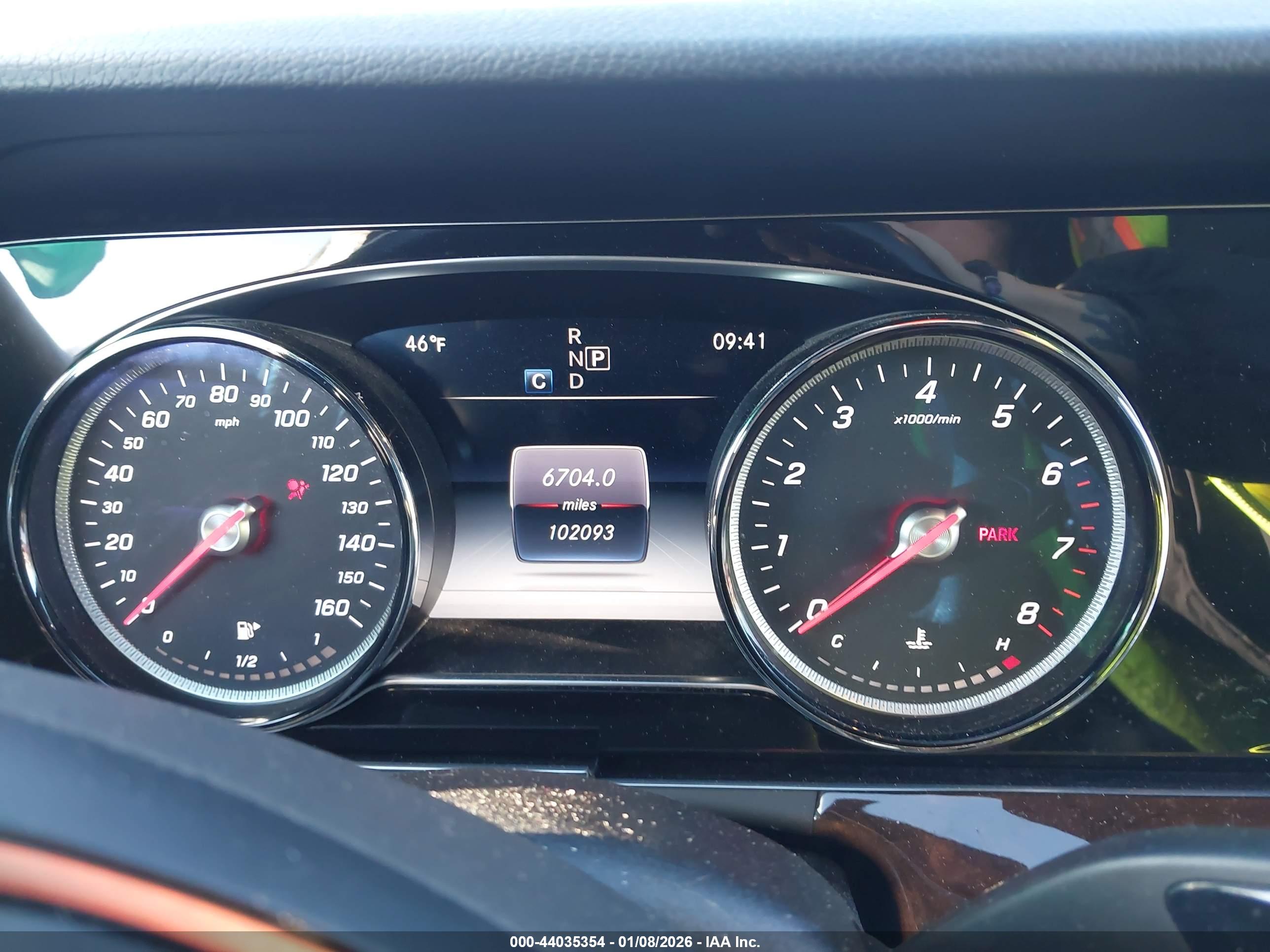 MERCEDES-BENZ E image 7