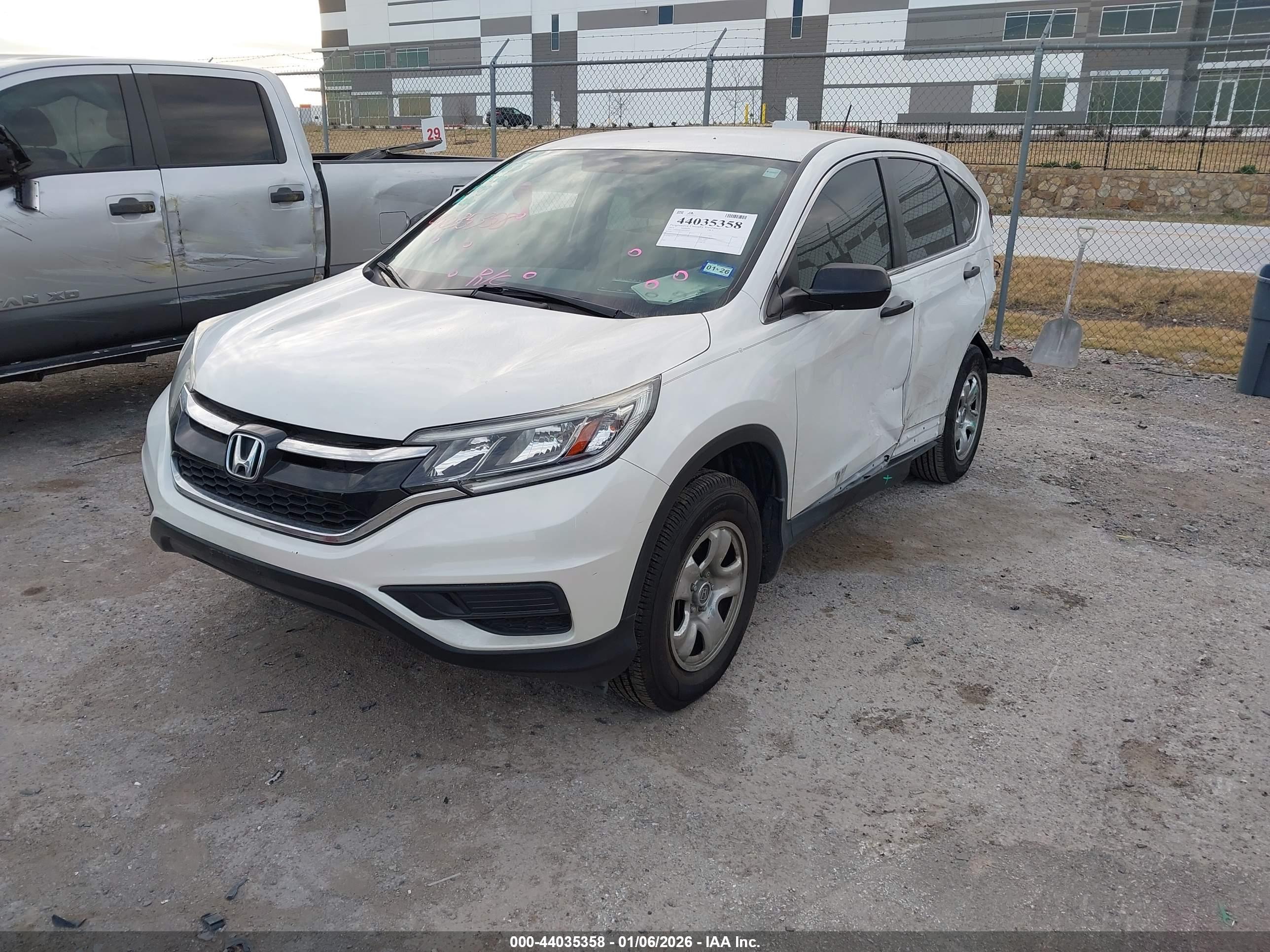 HONDA CR-V image 2