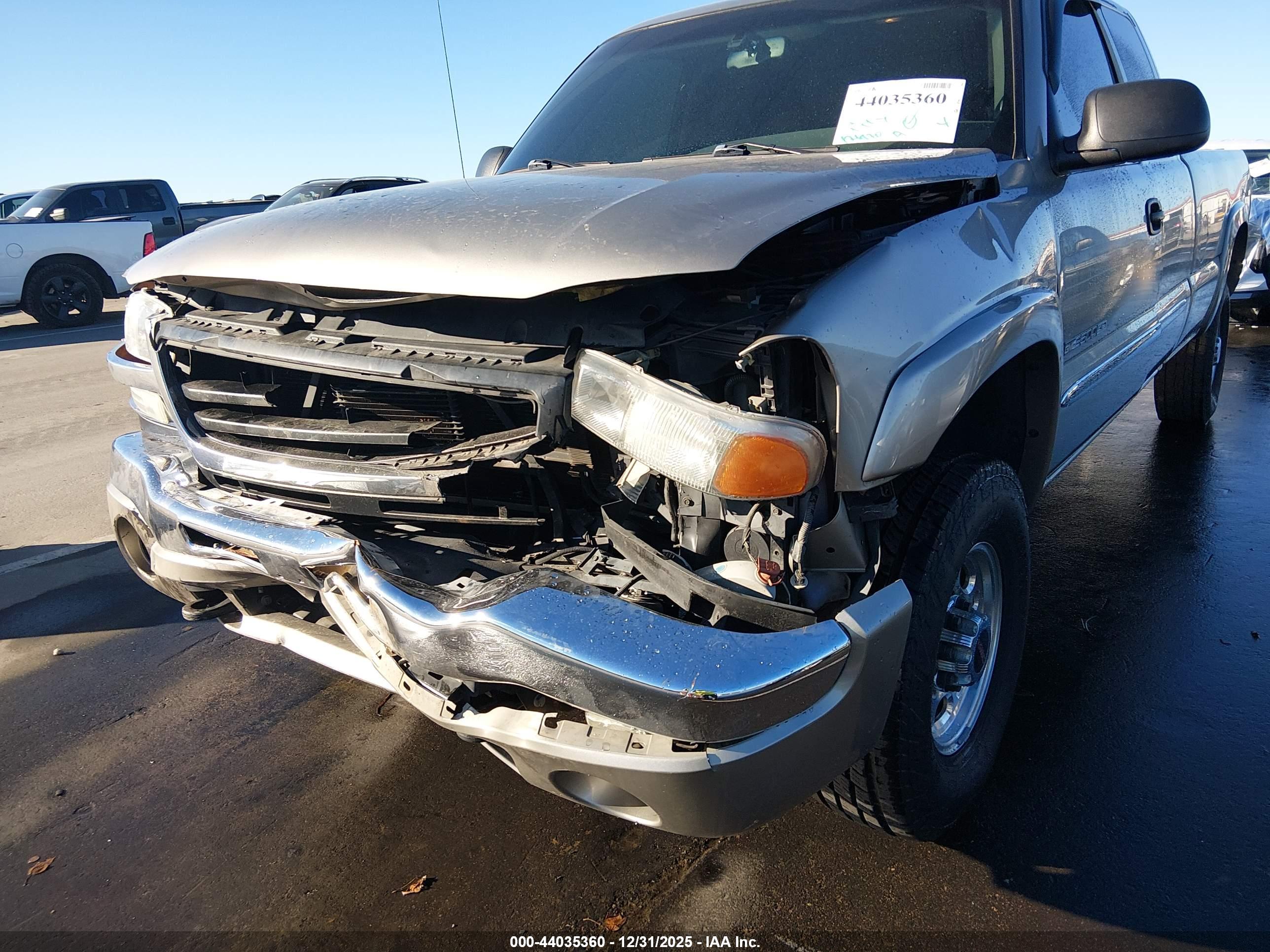 GMC SIERRA image 6