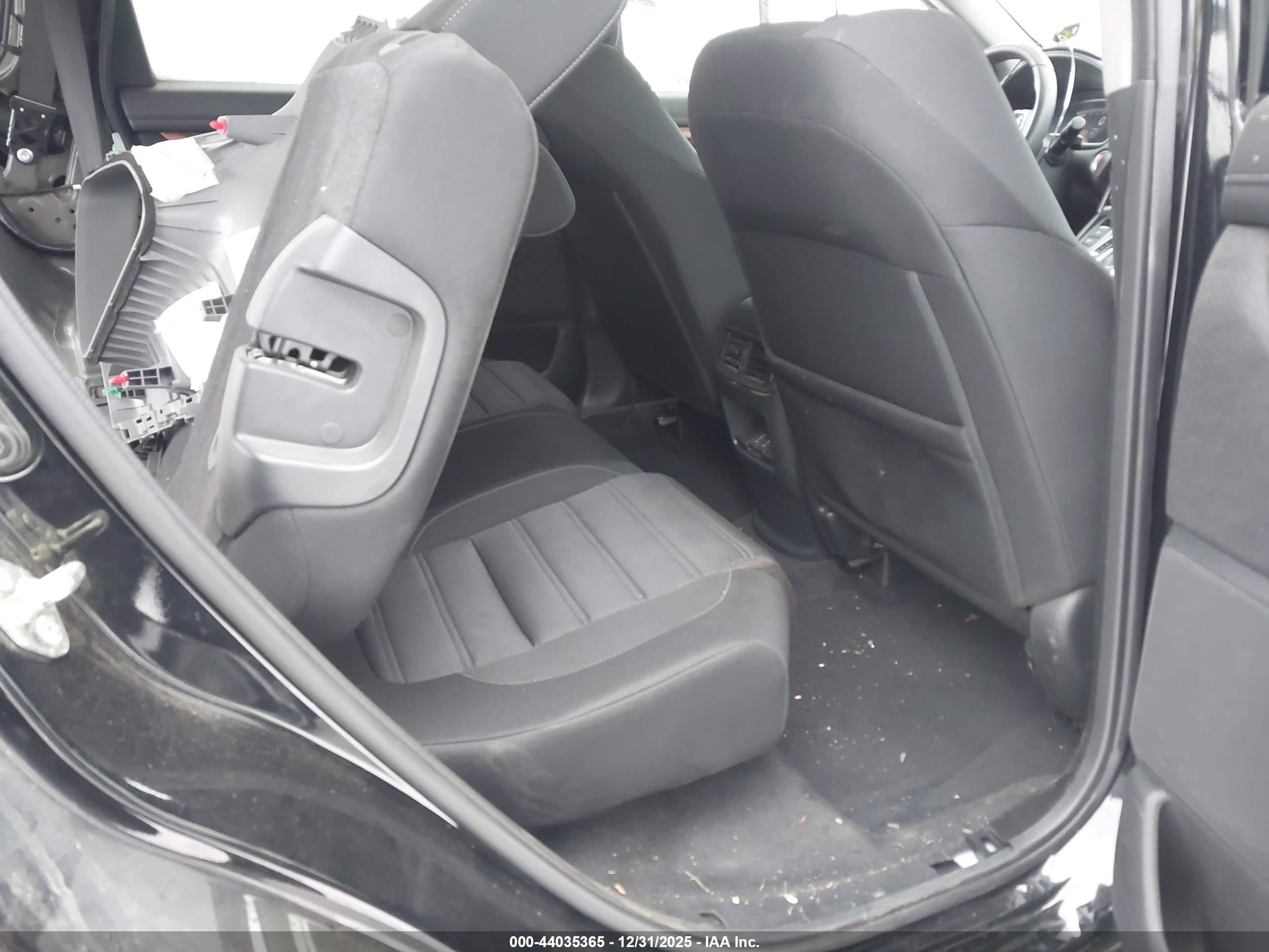 HONDA CR-V image 8