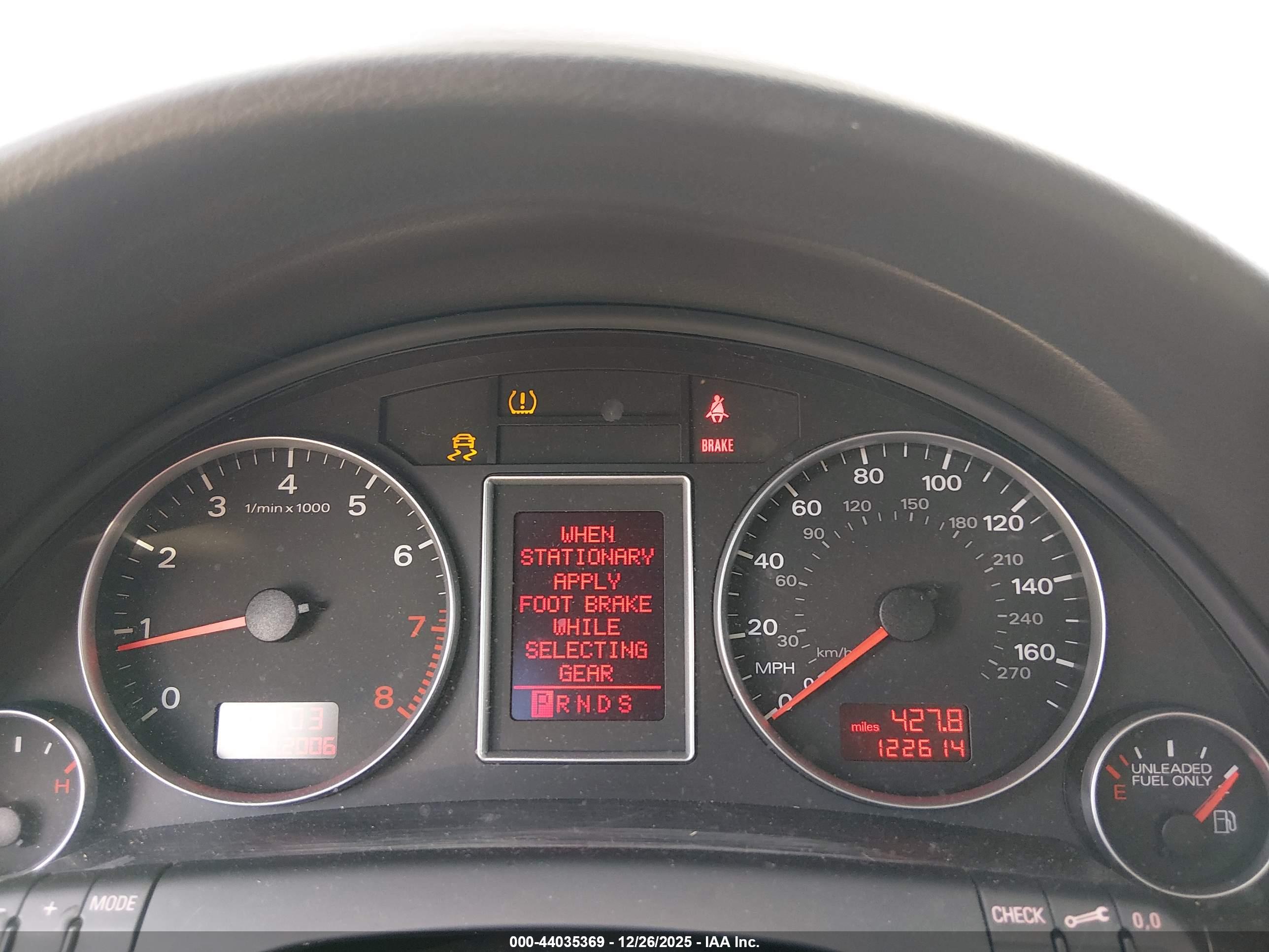 AUDI A4 image 7