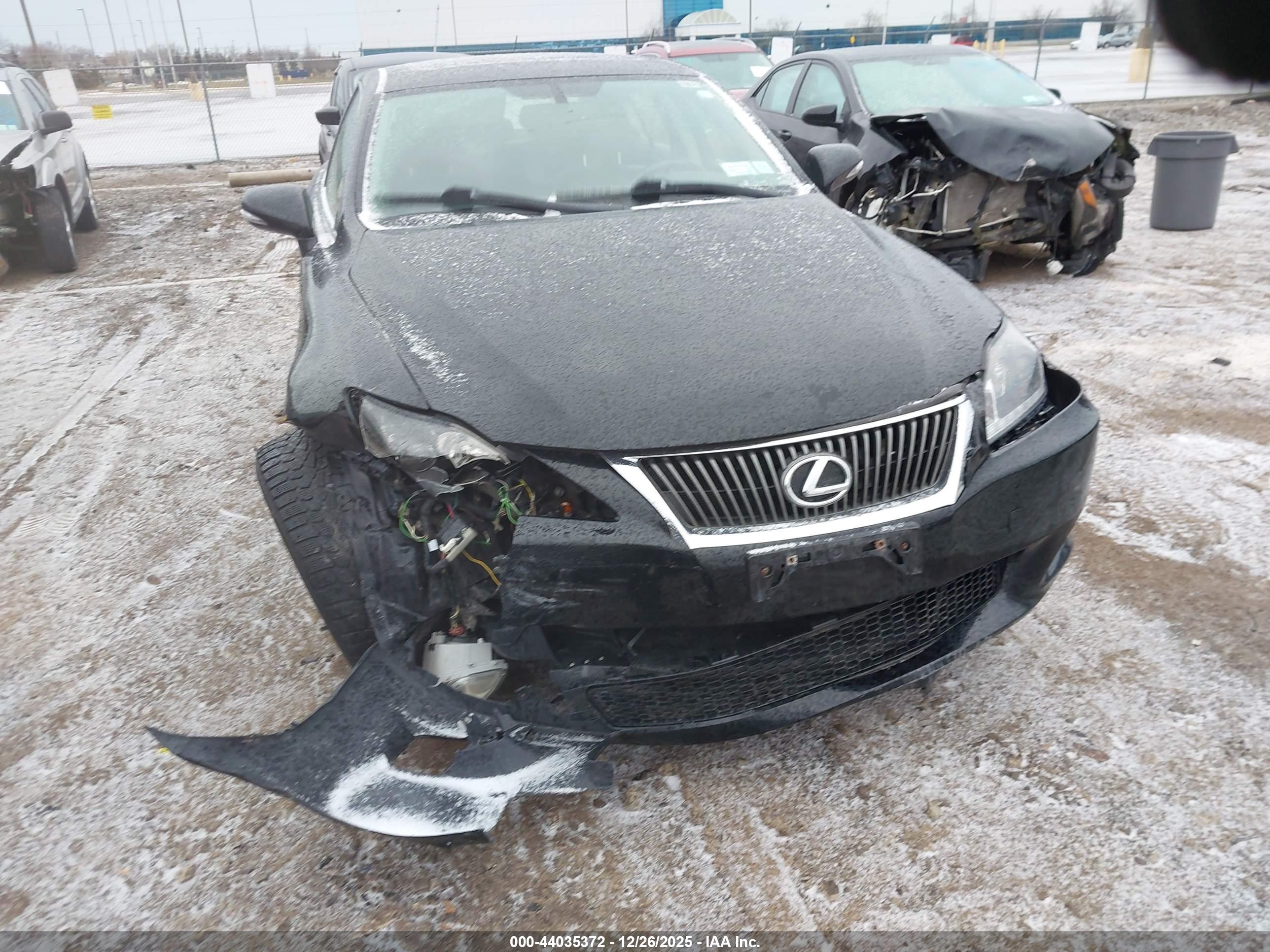 LEXUS IS image 6