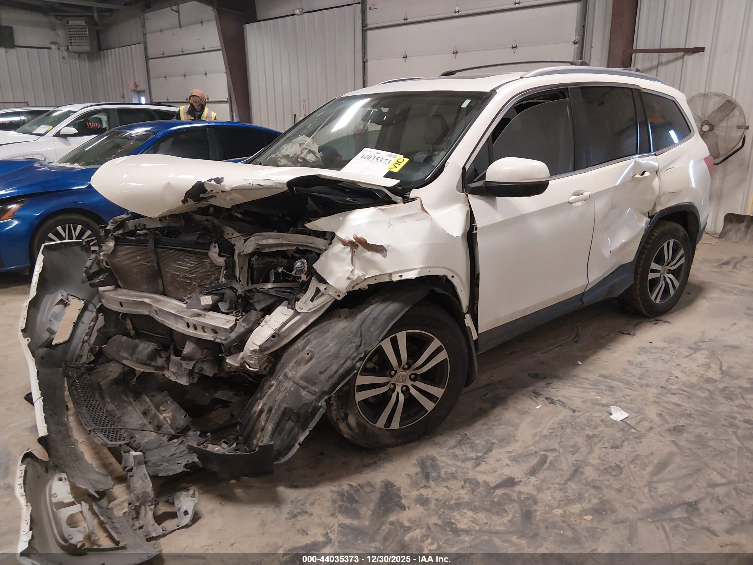 HONDA PILOT image 2