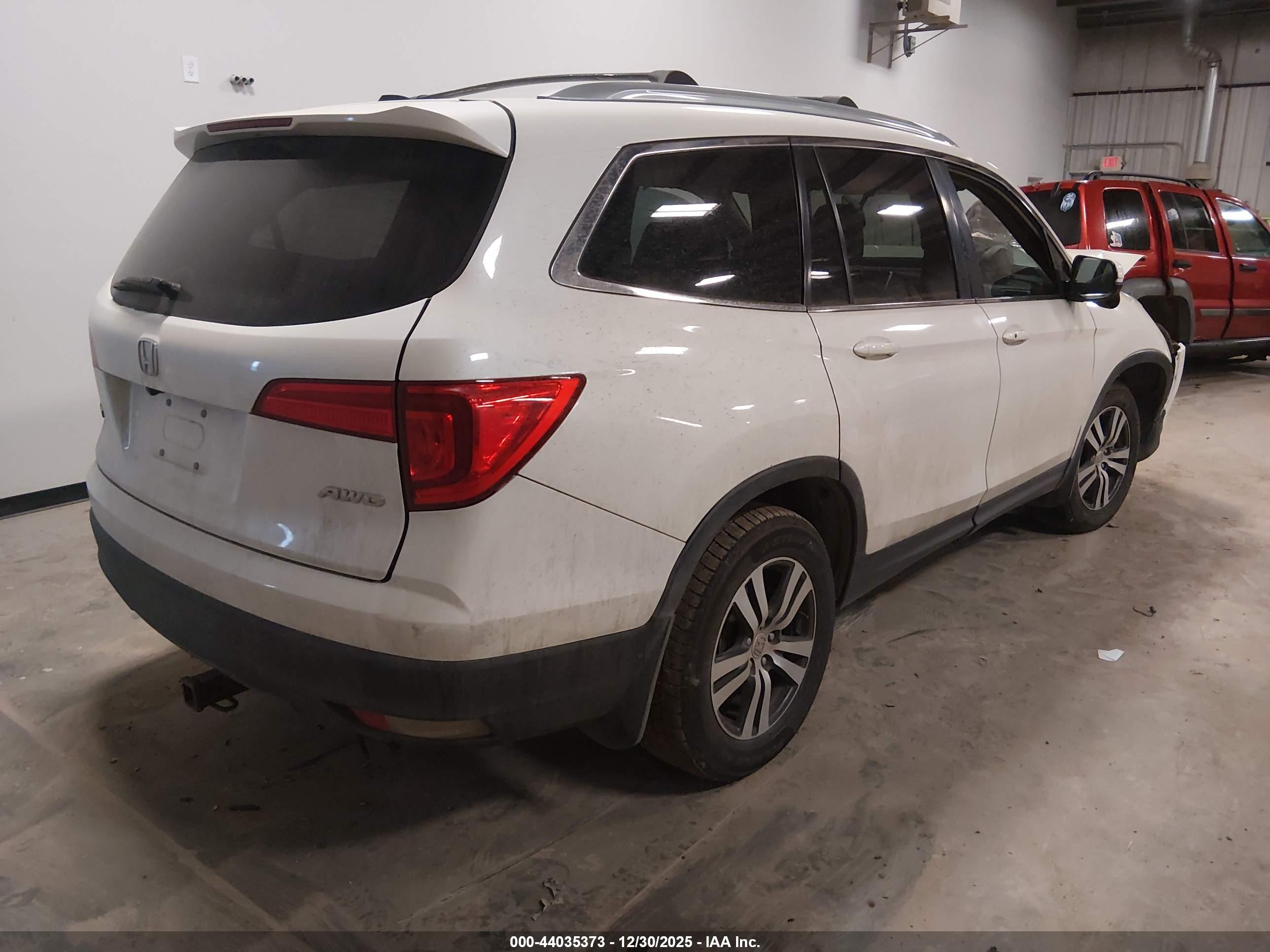 HONDA PILOT image 4