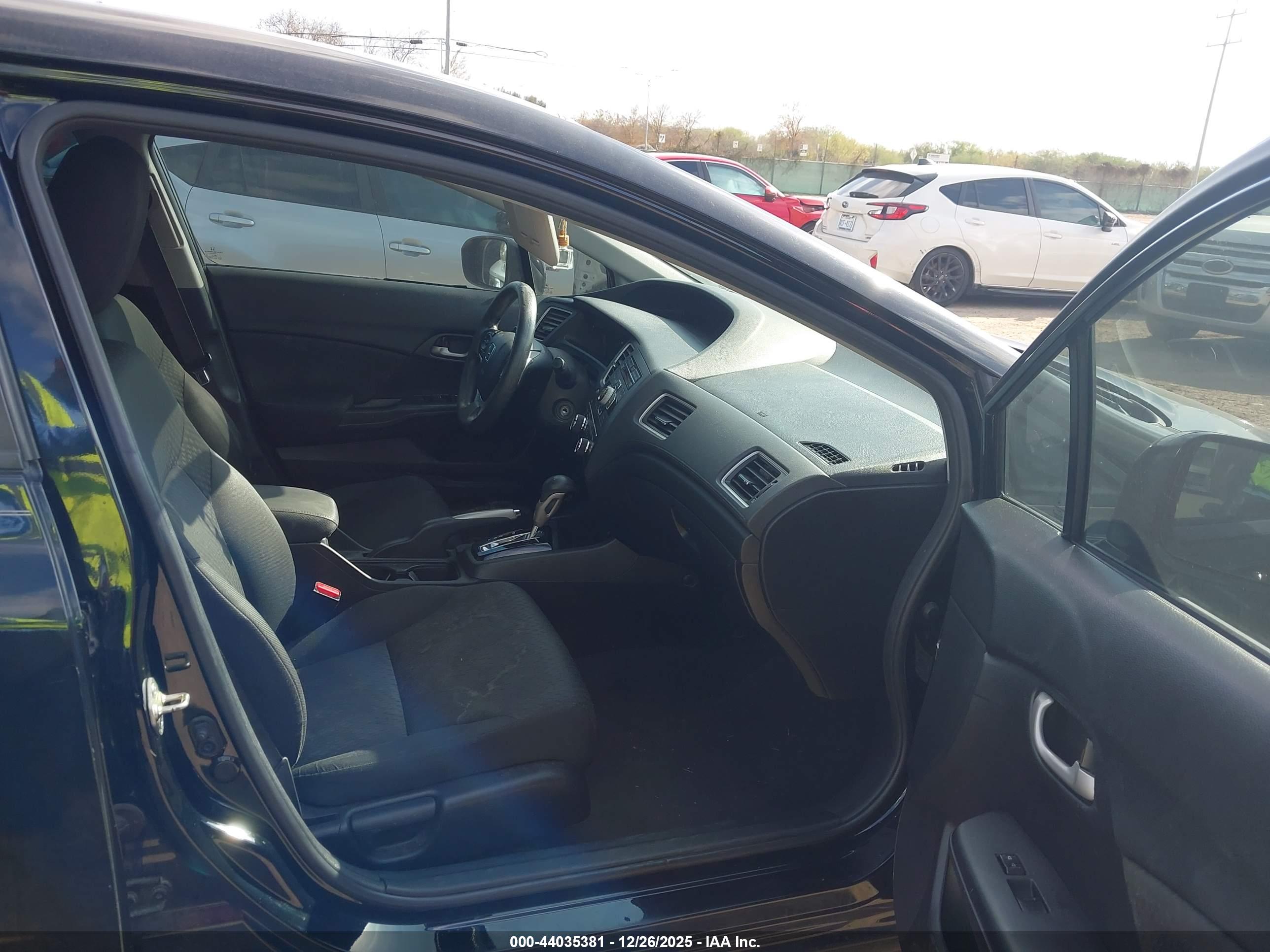 HONDA CIVIC image 5