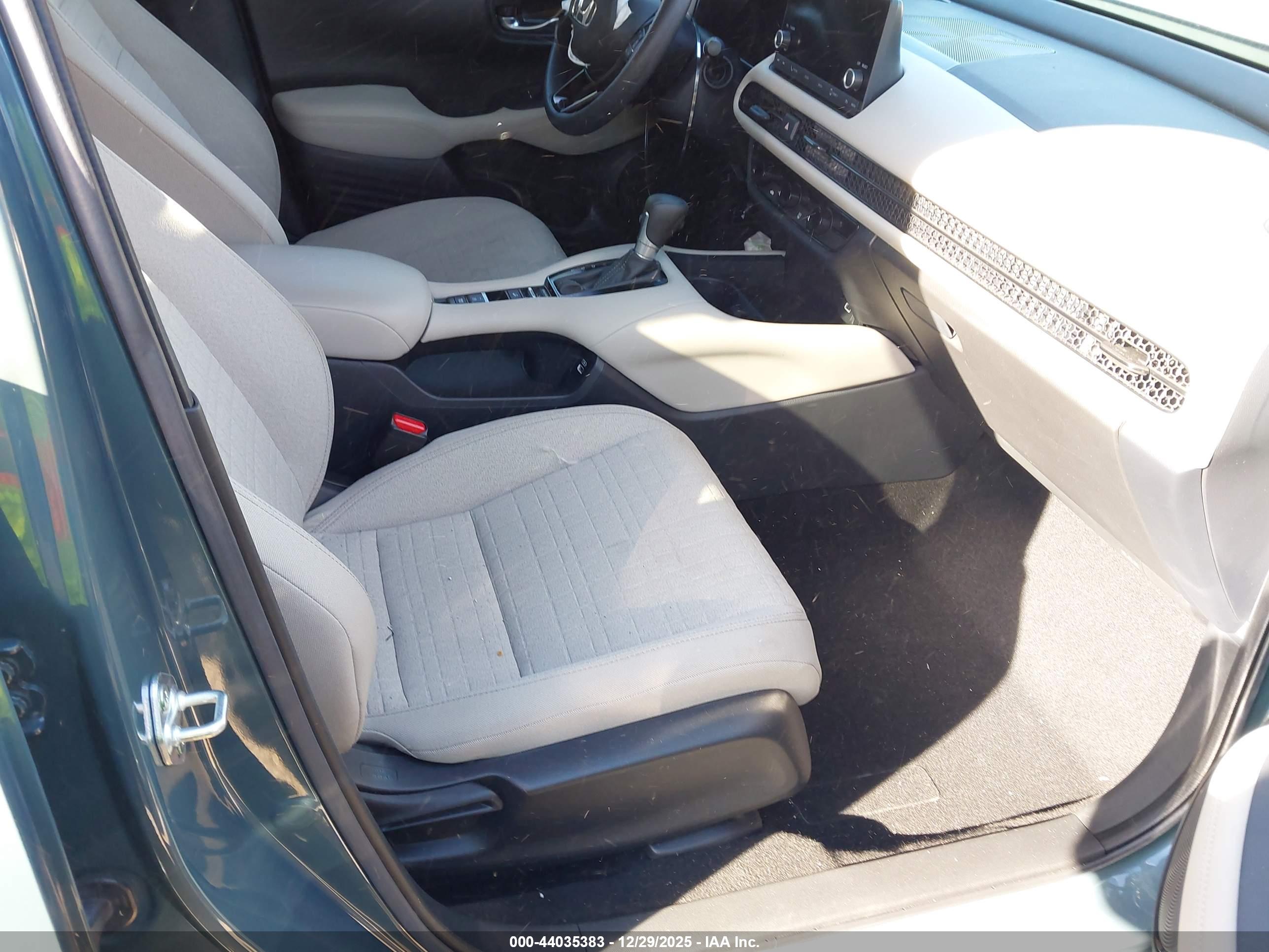 HONDA HR-V image 5