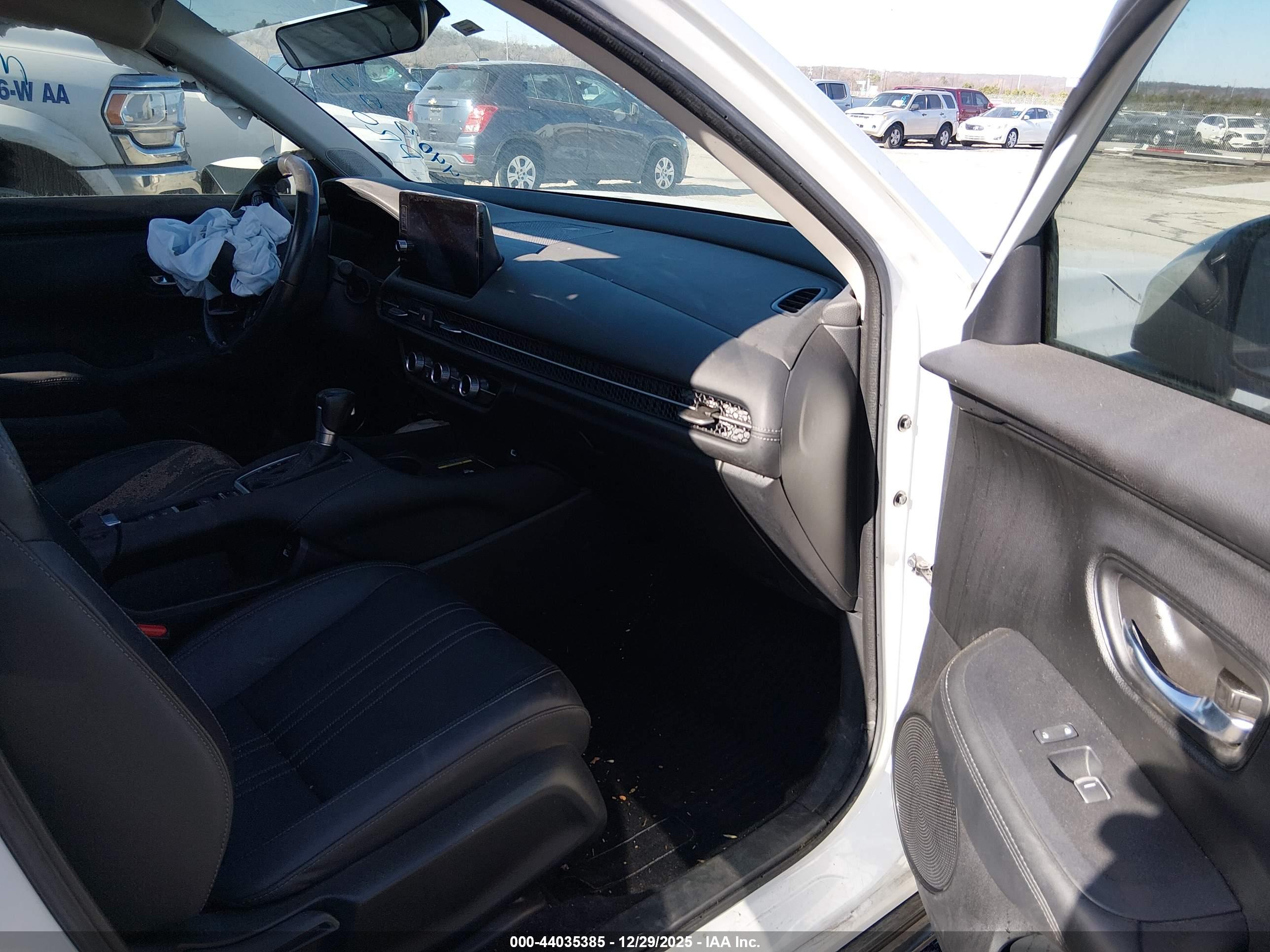 HONDA HR-V image 5