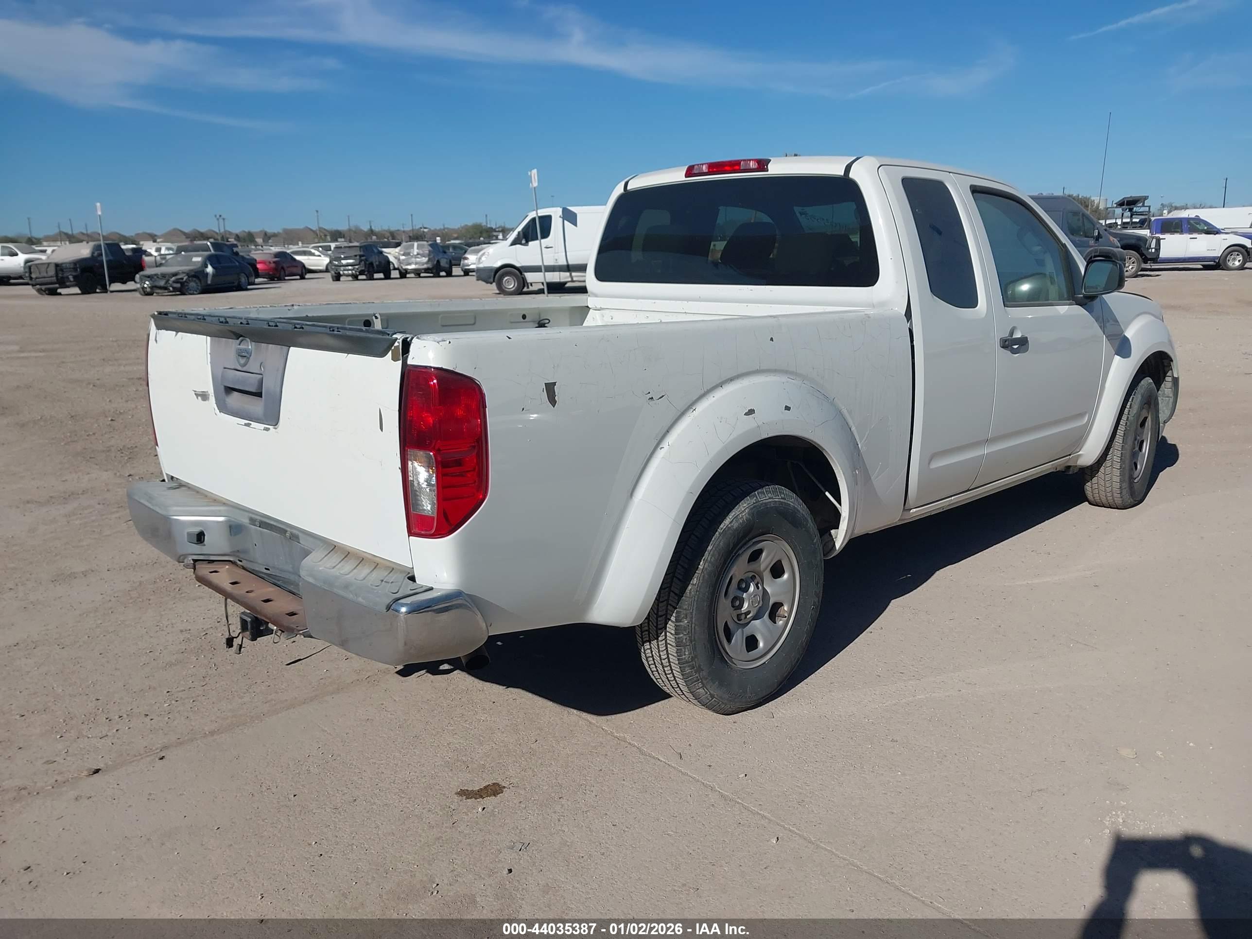 NISSAN FRONTIER image 4