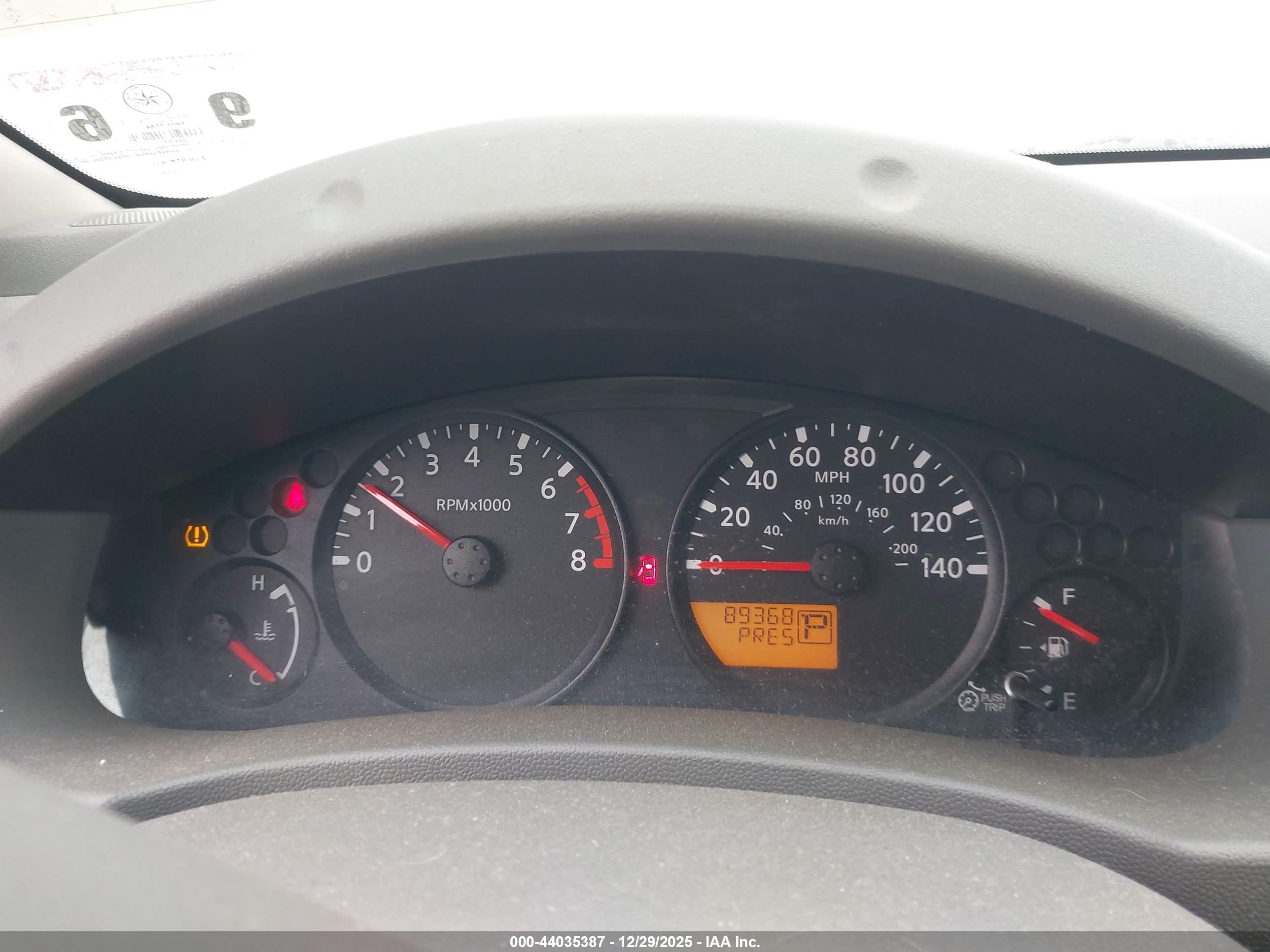 NISSAN FRONTIER image 7
