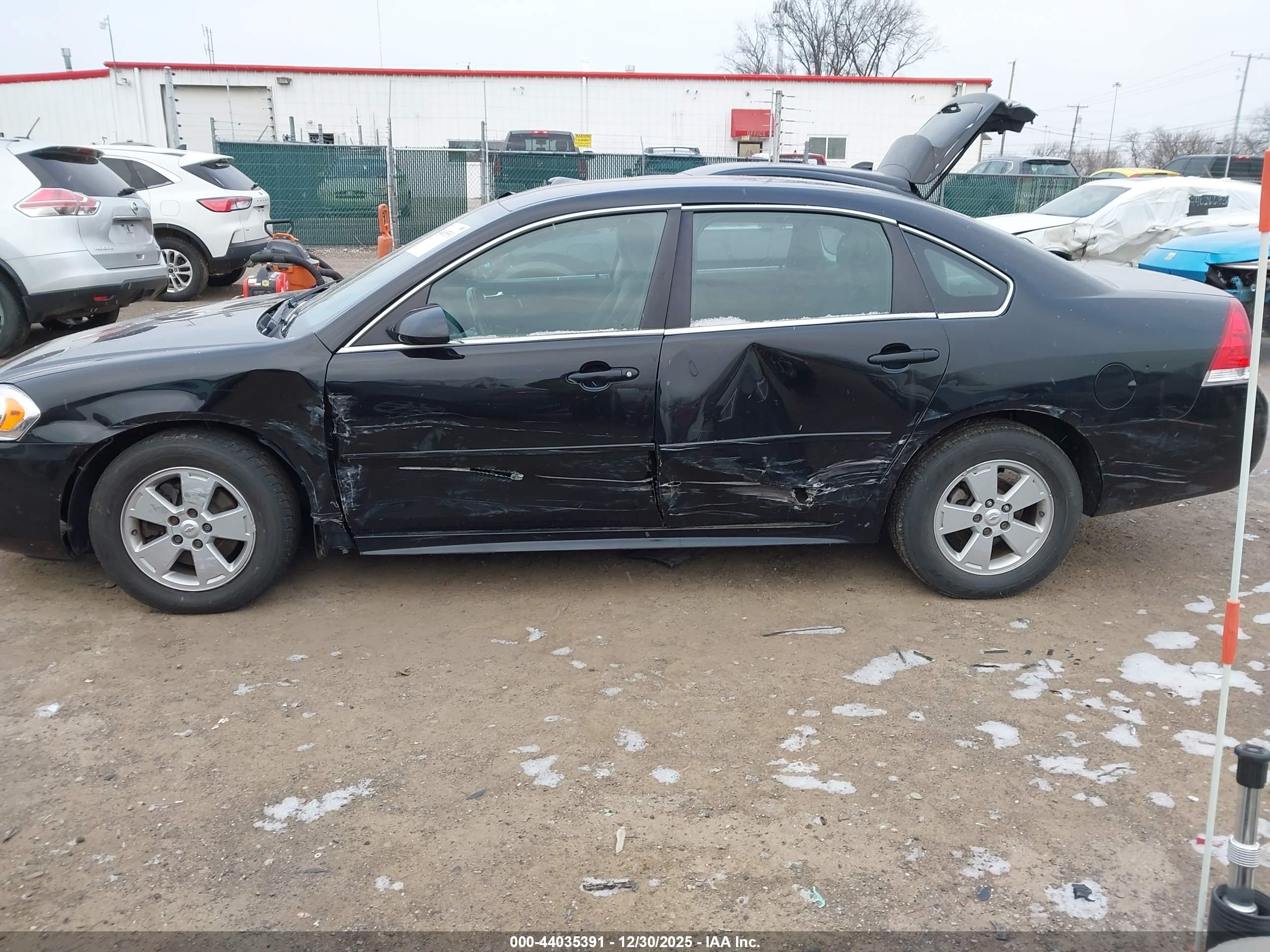 CHEVROLET IMPALA image 6