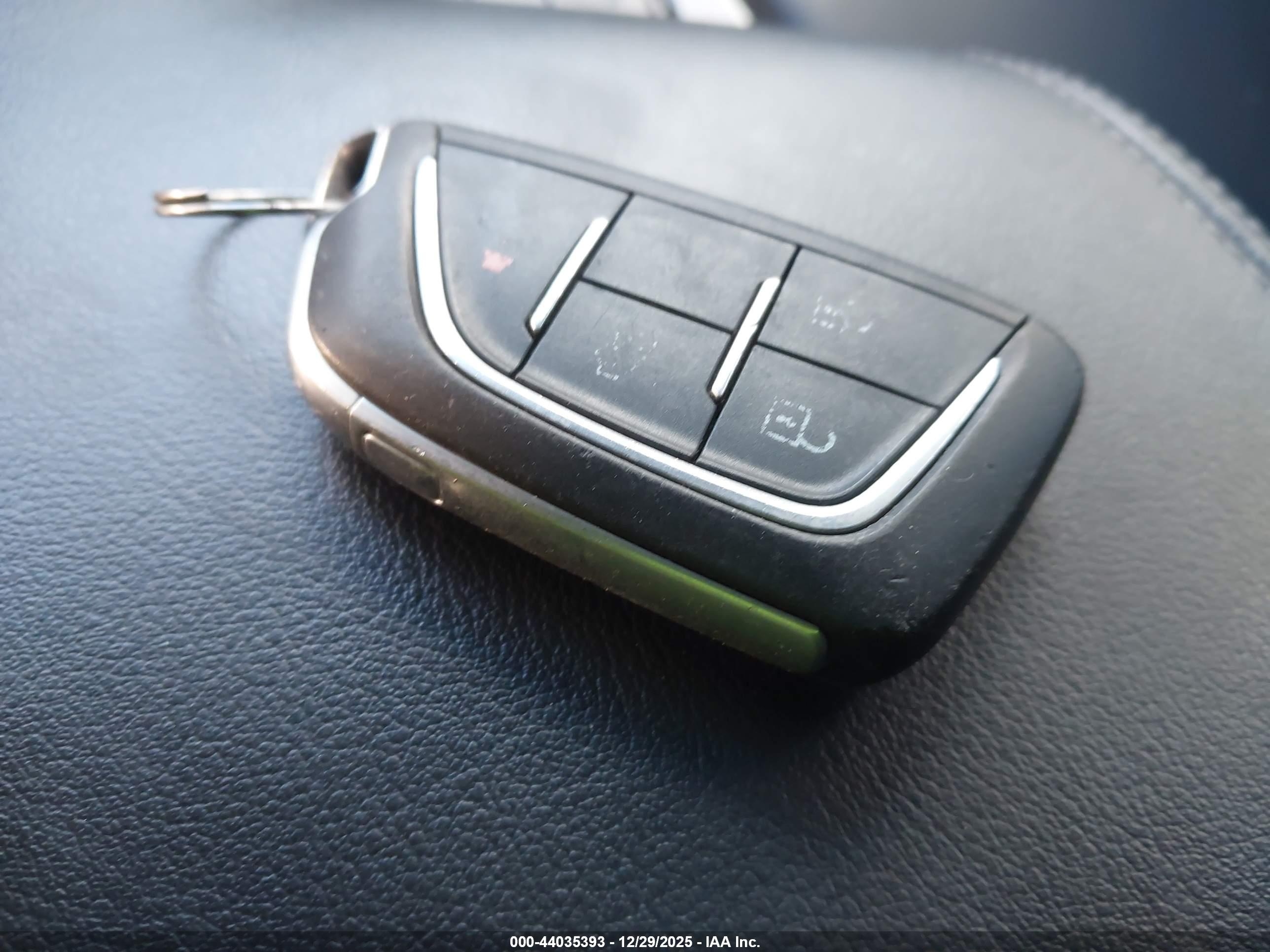 CADILLAC CT4 image 11
