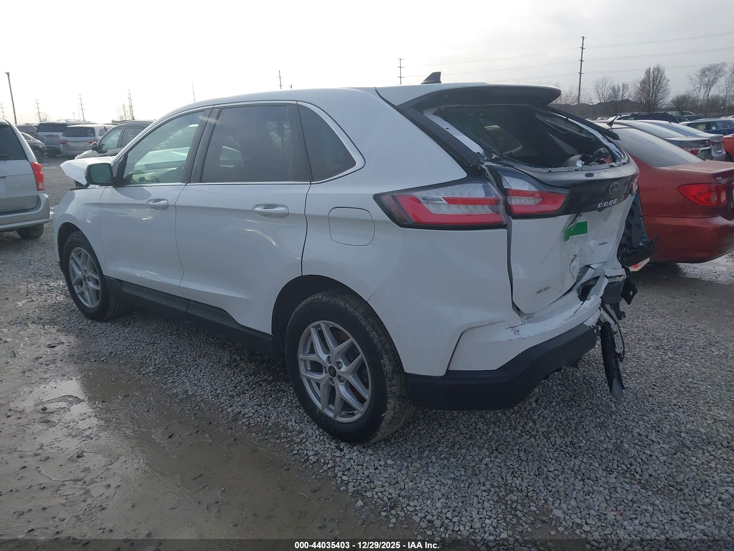 FORD EDGE image 3